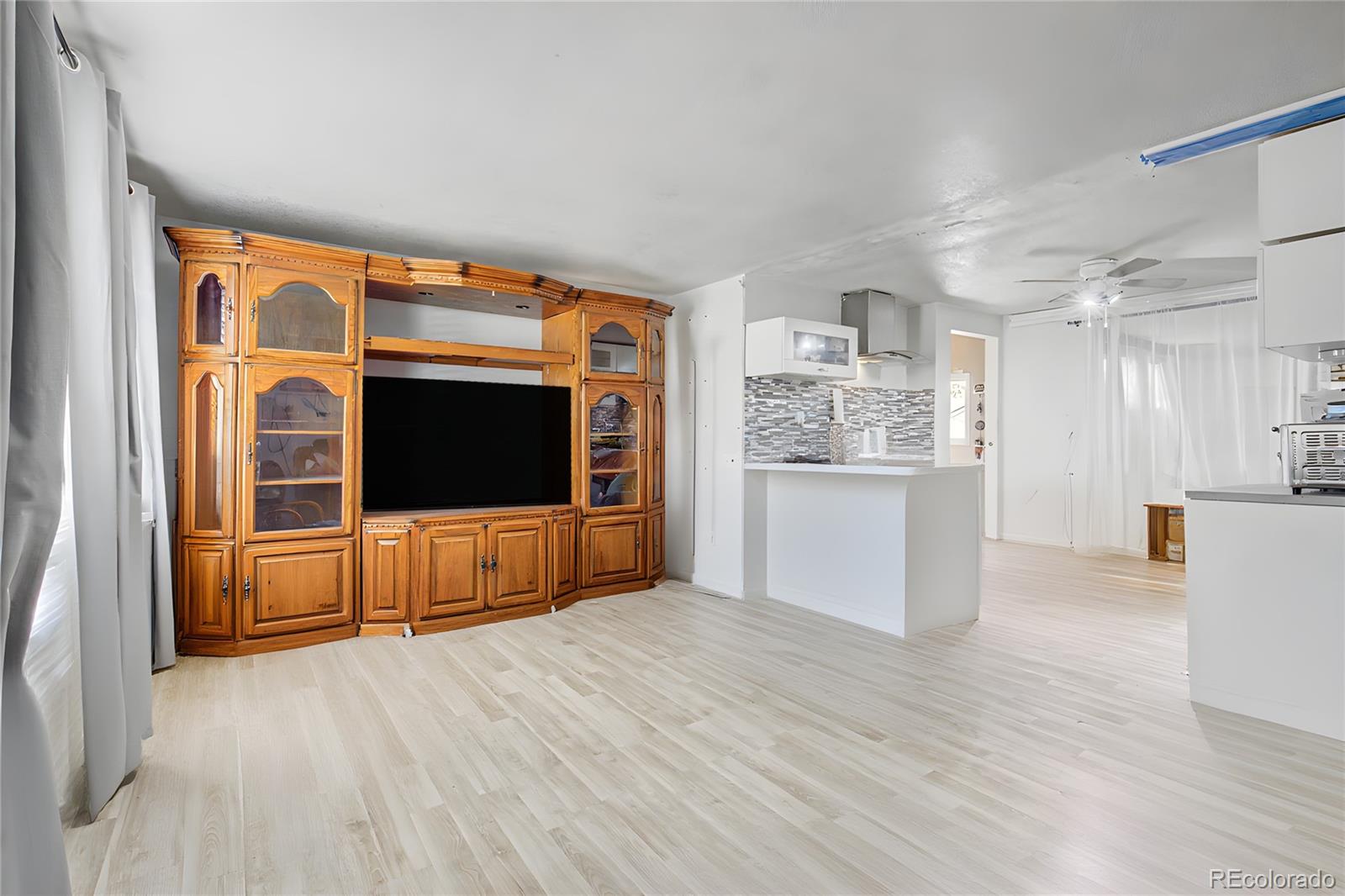 MLS Image #29 for 4685 w gill place,denver, Colorado