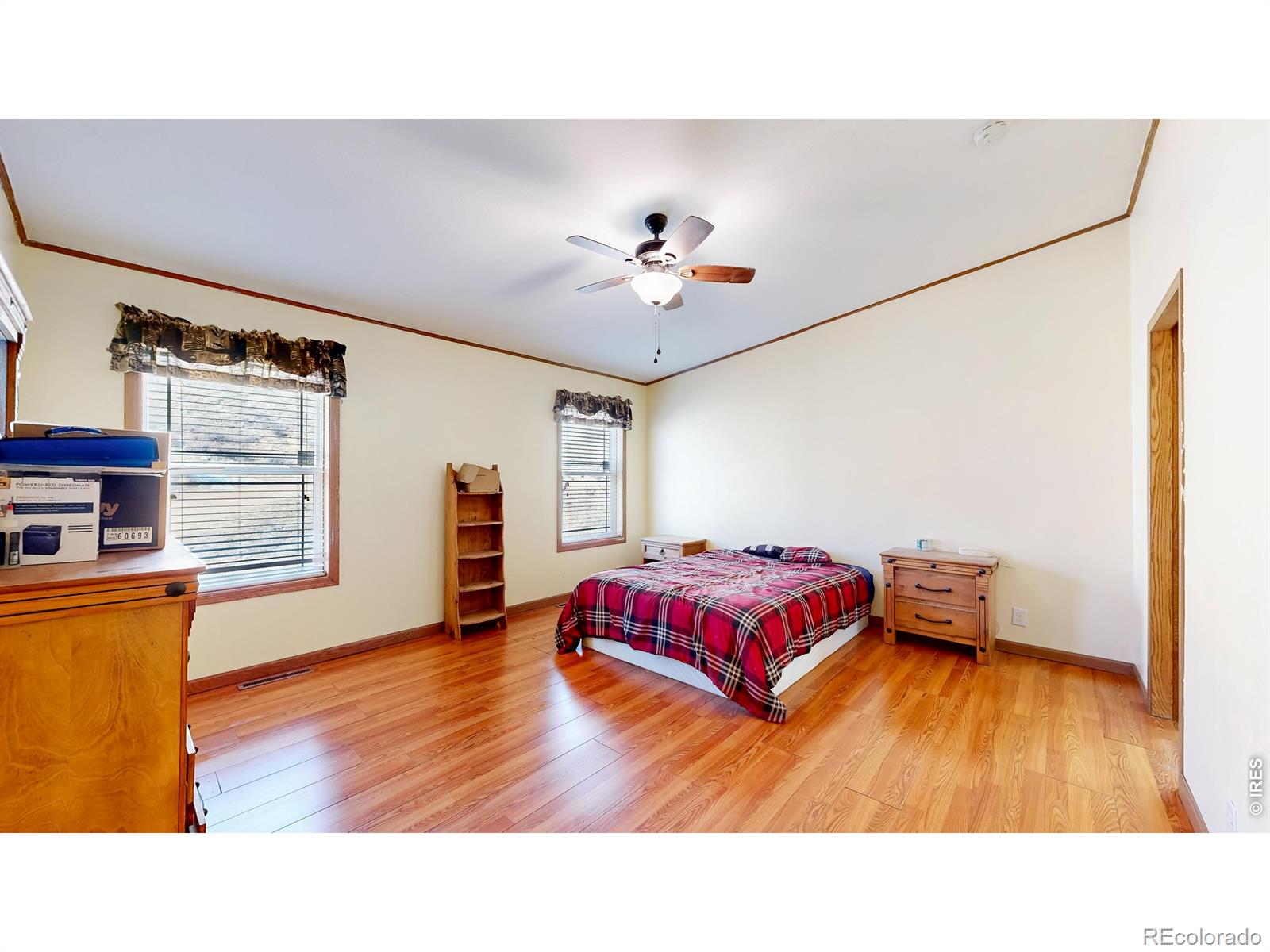 MLS Image #15 for 38  carson peak court,livermore, Colorado