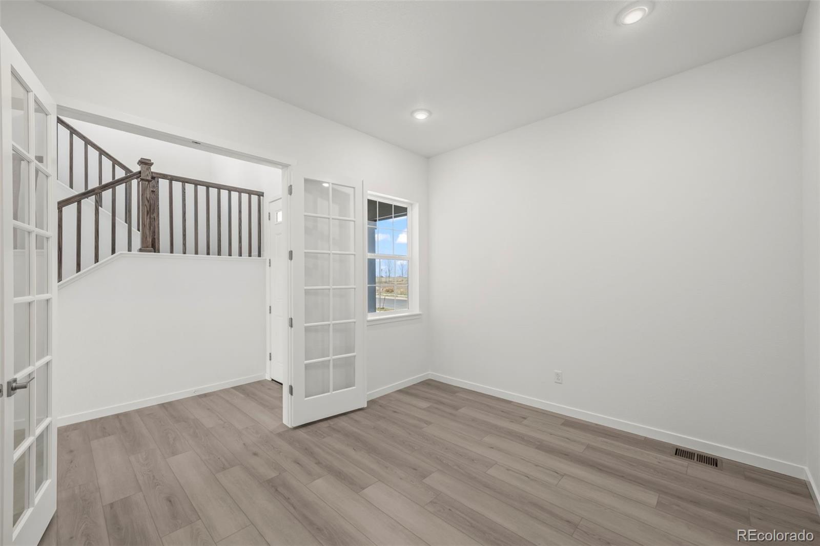 MLS Image #2 for 4043  emerald shore drive,loveland, Colorado