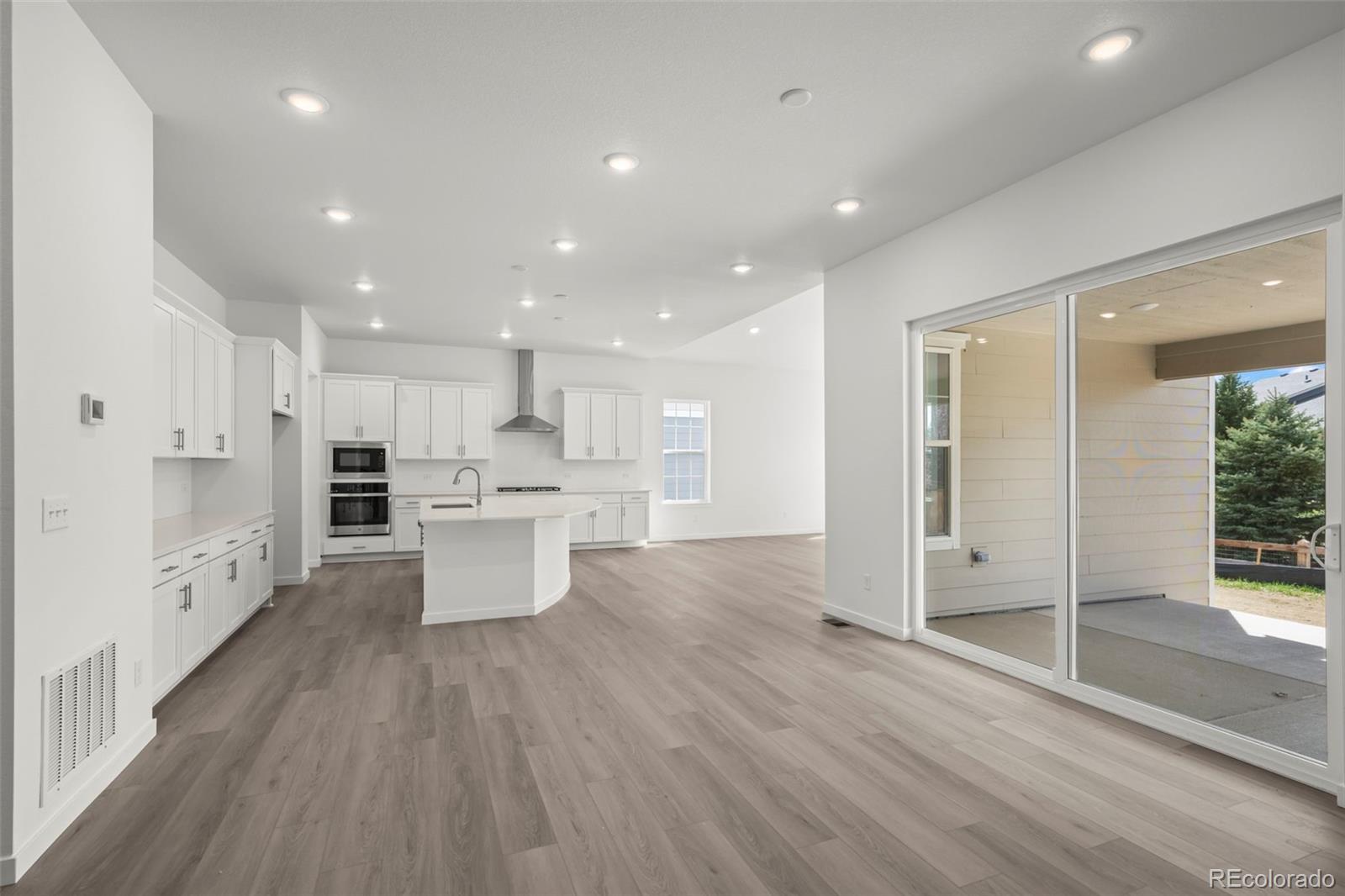 MLS Image #3 for 4043  emerald shore drive,loveland, Colorado