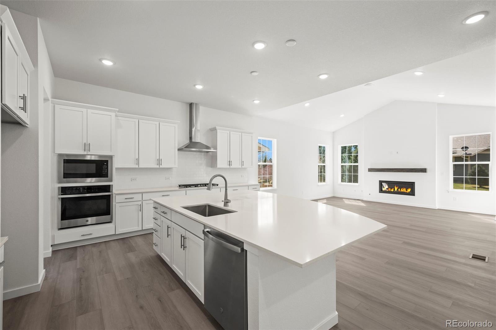 MLS Image #6 for 4043  emerald shore drive,loveland, Colorado