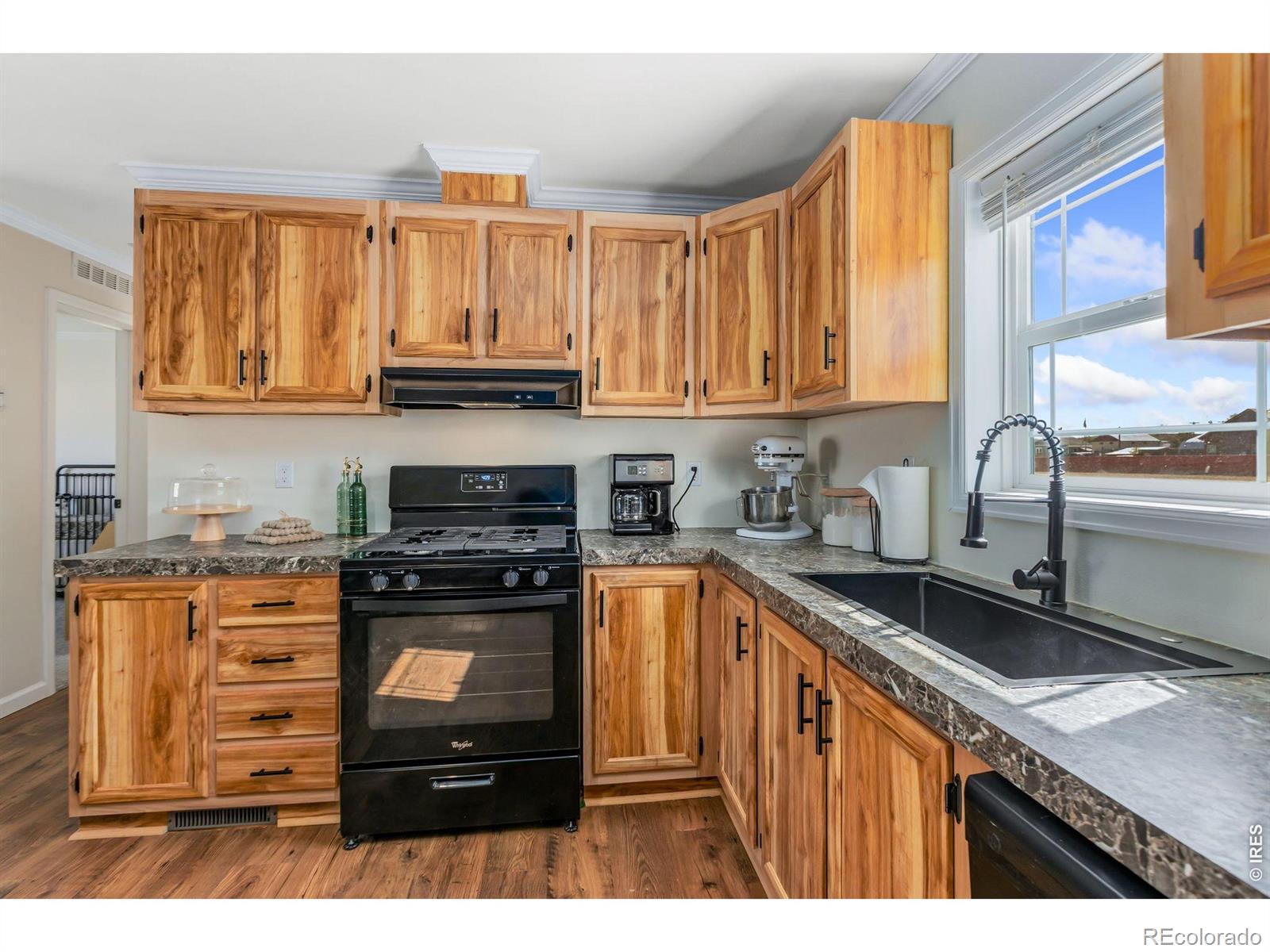 MLS Image #9 for 326  5th street,pierce, Colorado