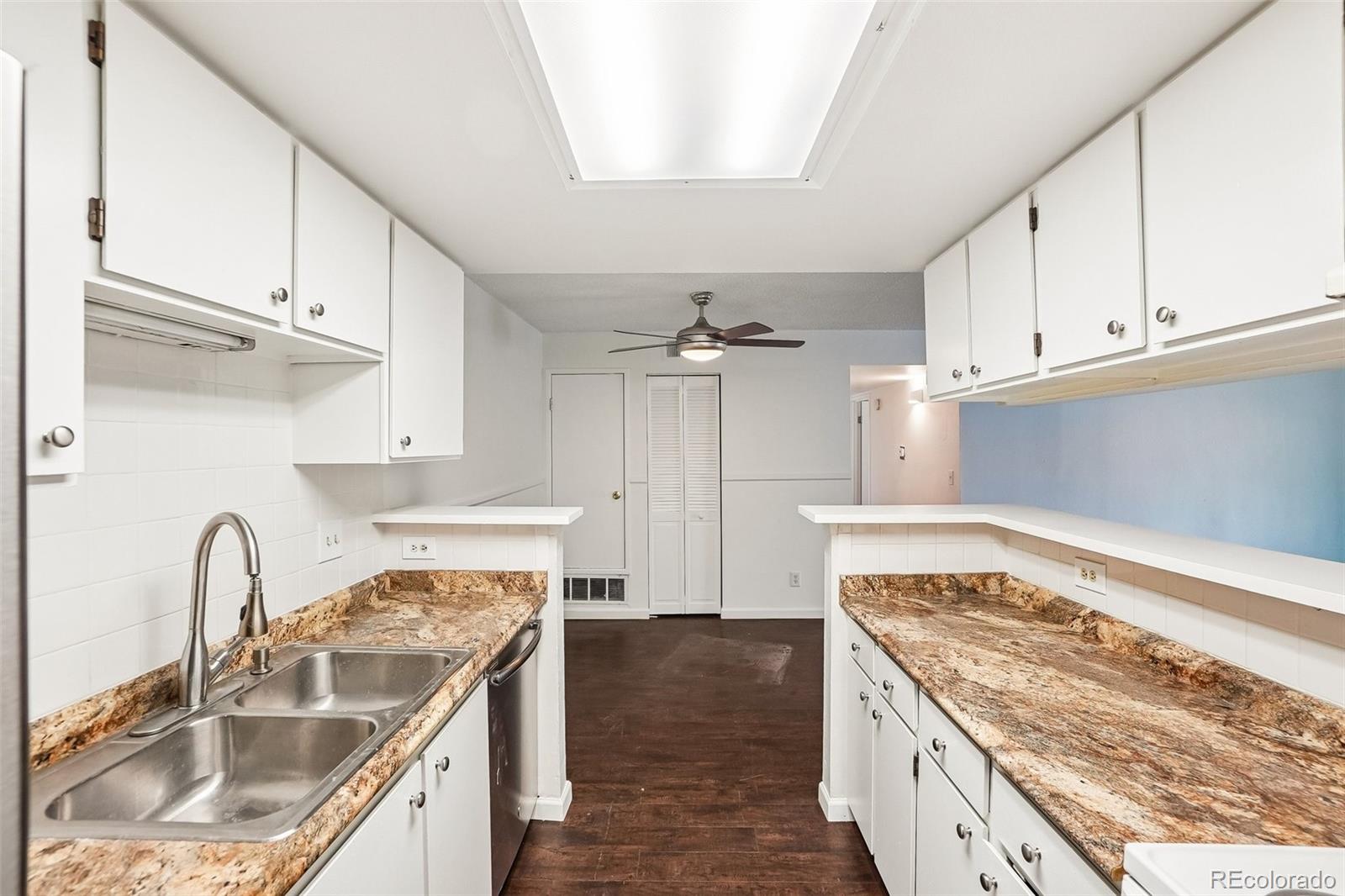 MLS Image #10 for 921 s walden street,aurora, Colorado