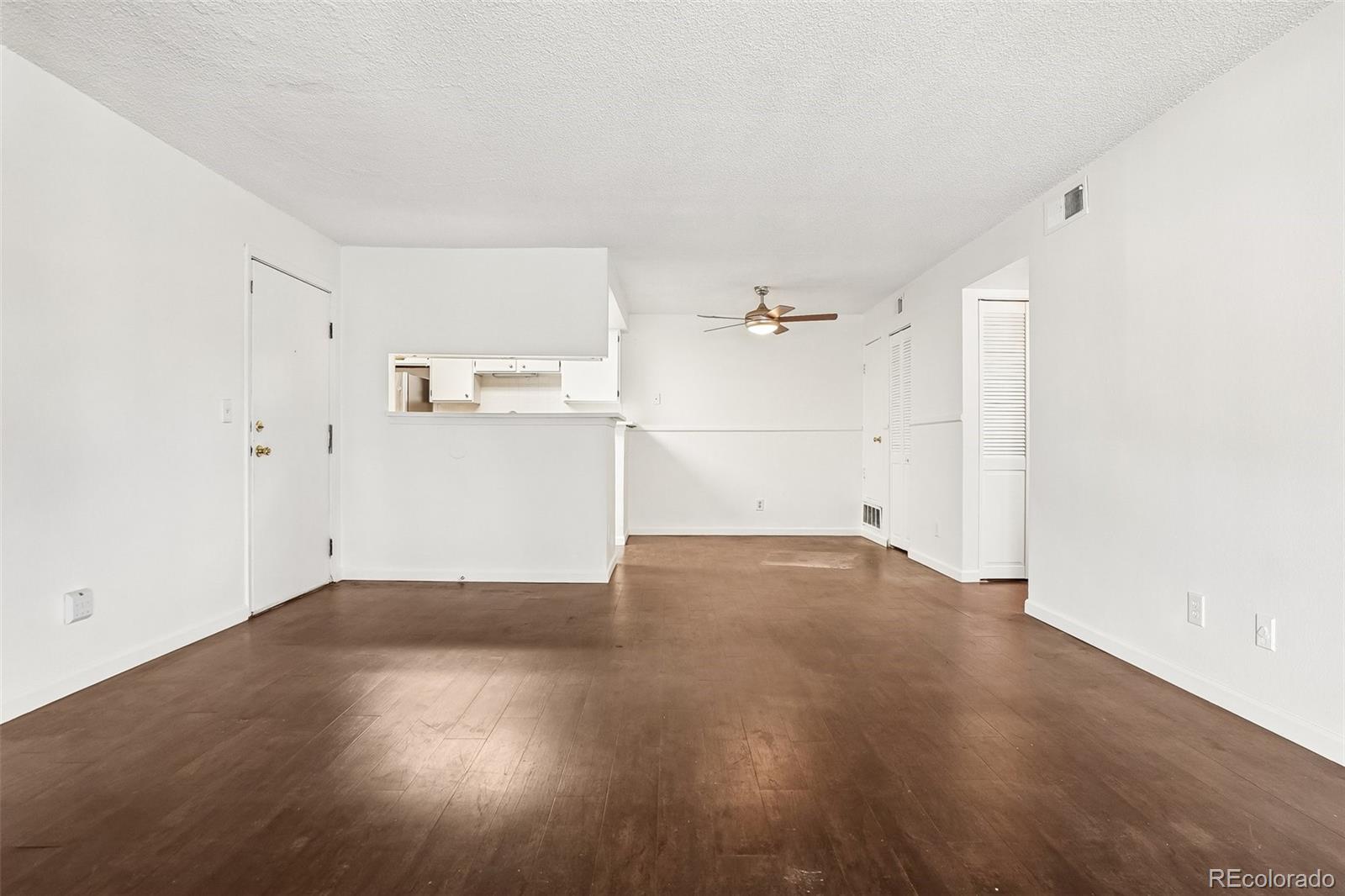 MLS Image #4 for 921 s walden street,aurora, Colorado
