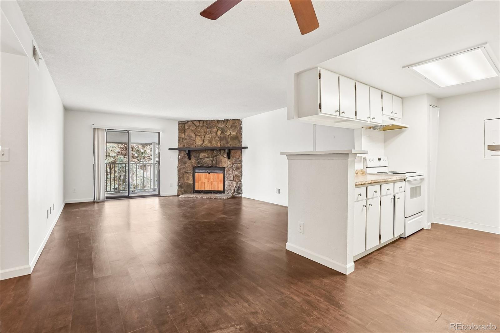 MLS Image #6 for 921 s walden street,aurora, Colorado