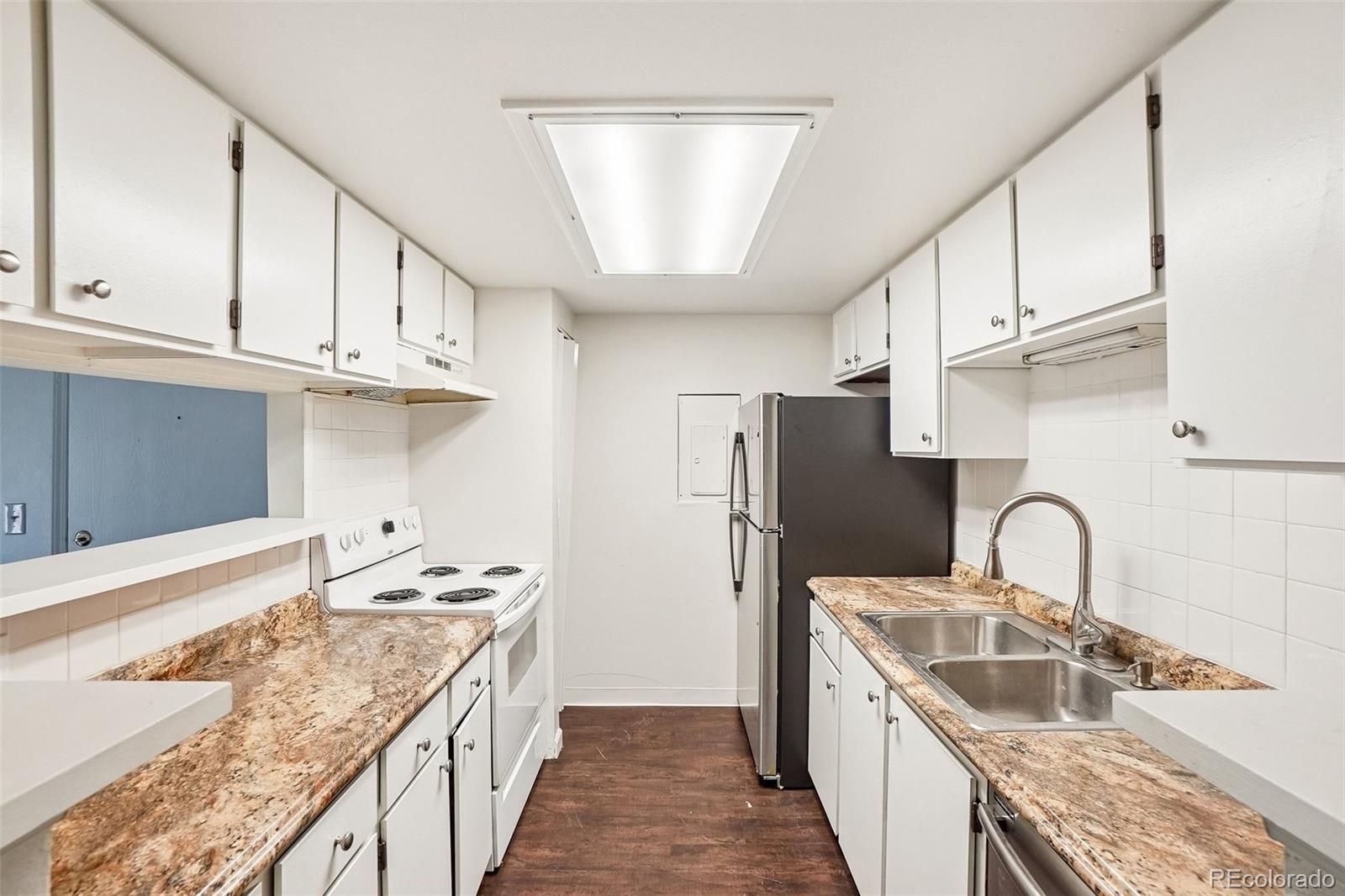 MLS Image #7 for 921 s walden street,aurora, Colorado