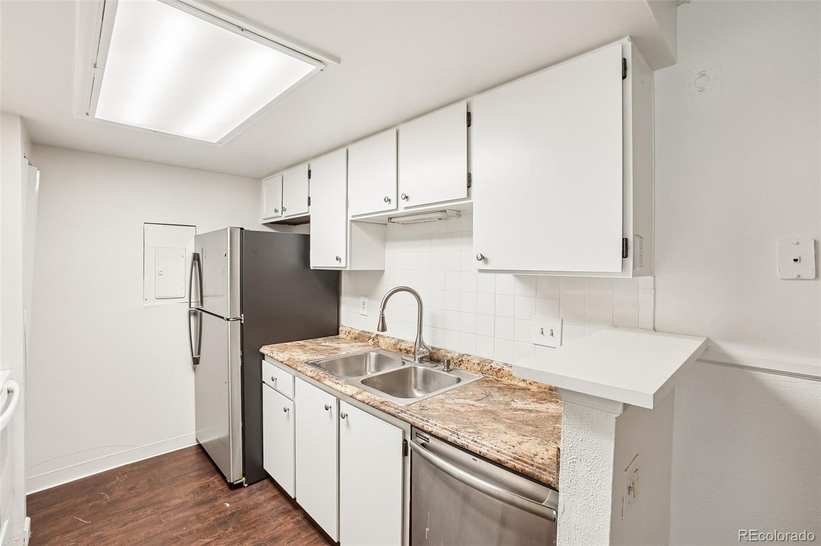 MLS Image #8 for 921 s walden street,aurora, Colorado