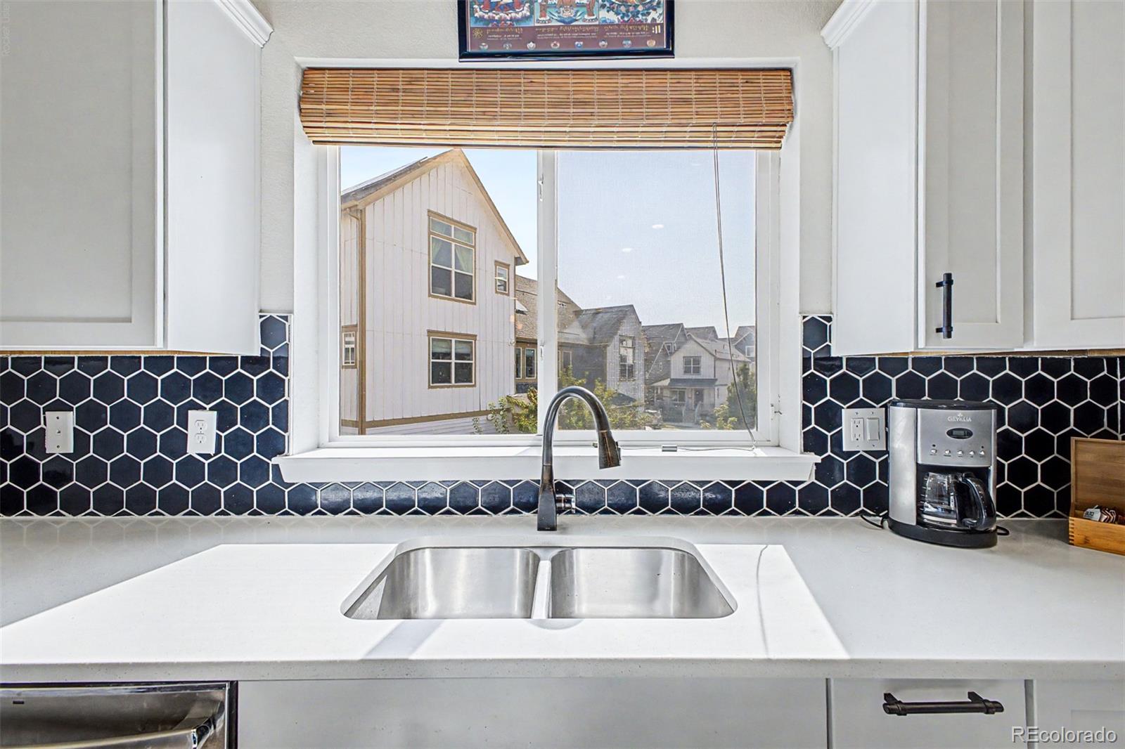 MLS Image #10 for 566 w amherst avenue,englewood, Colorado
