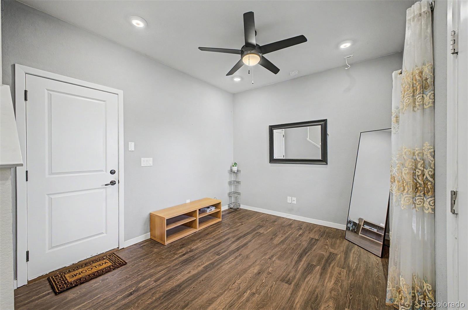 MLS Image #3 for 566 w amherst avenue,englewood, Colorado