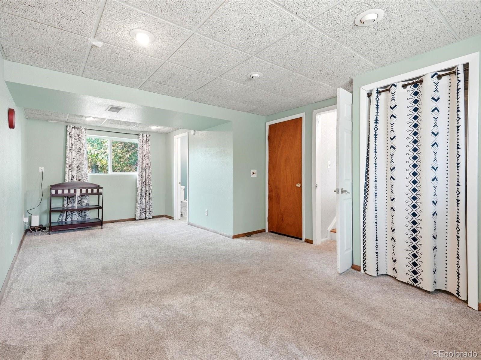 MLS Image #18 for 9449  inca court,denver, Colorado