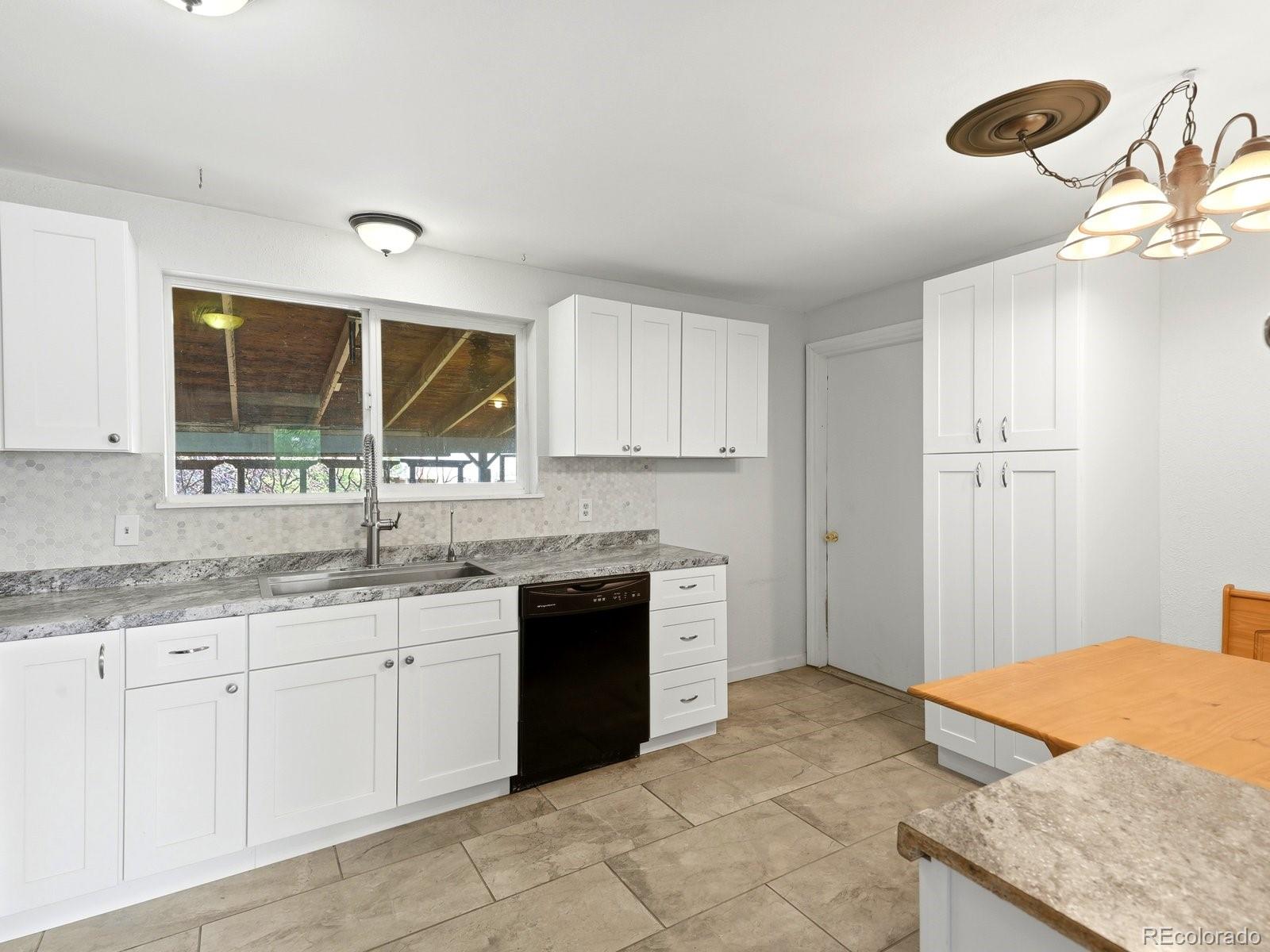 MLS Image #7 for 9449  inca court,denver, Colorado