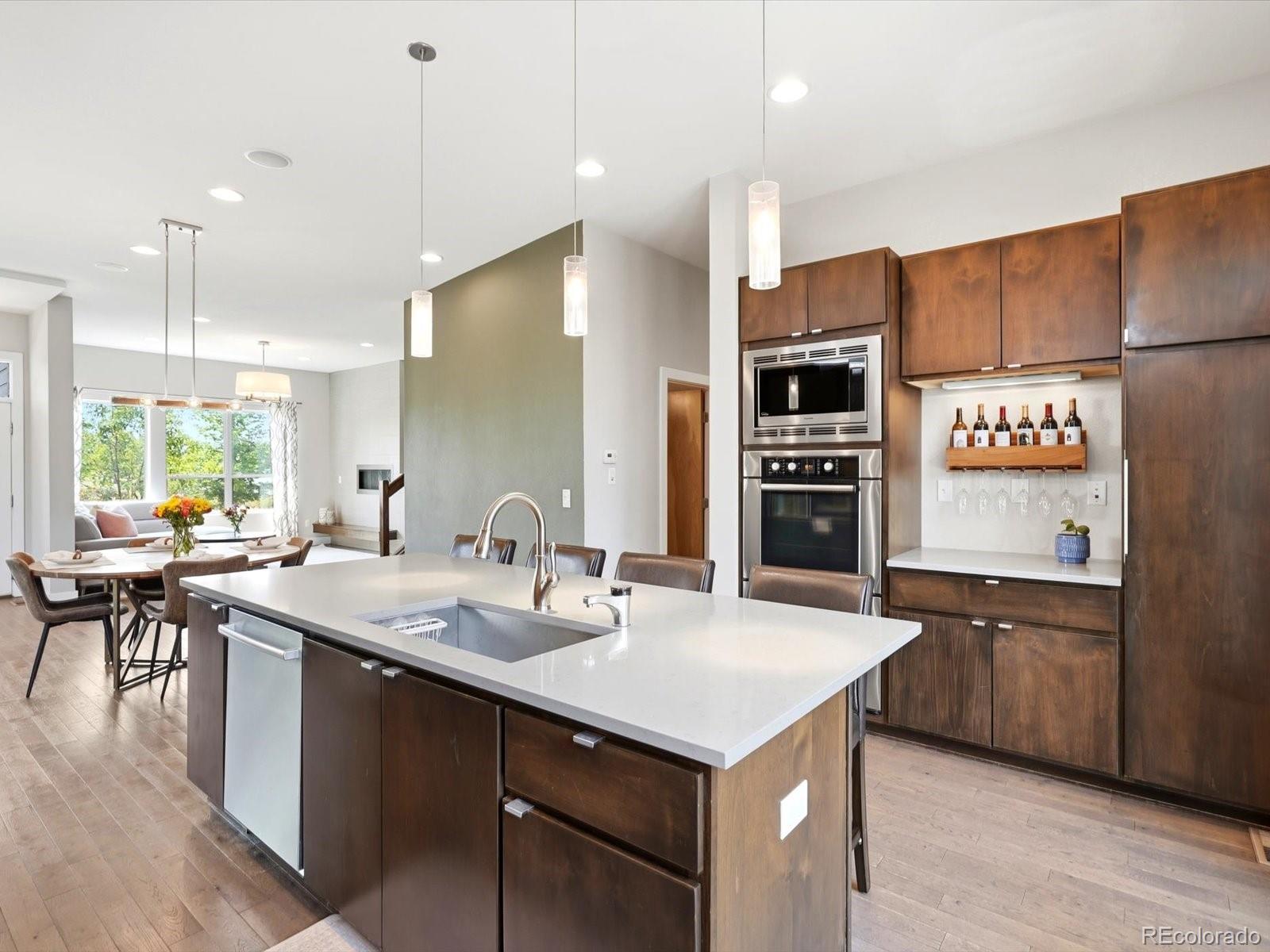 MLS Image #10 for 8431 e 33rd avenue ,denver, Colorado