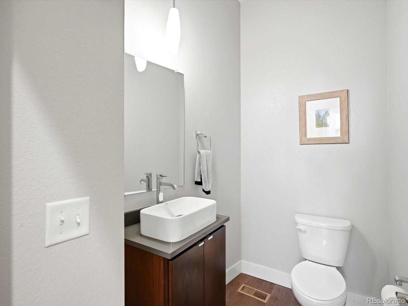 MLS Image #12 for 8431 e 33rd avenue ,denver, Colorado