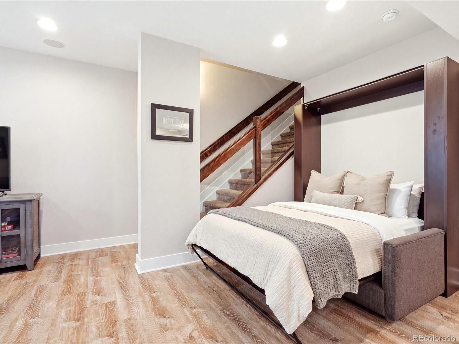 MLS Image #29 for 8431 e 33rd avenue ,denver, Colorado