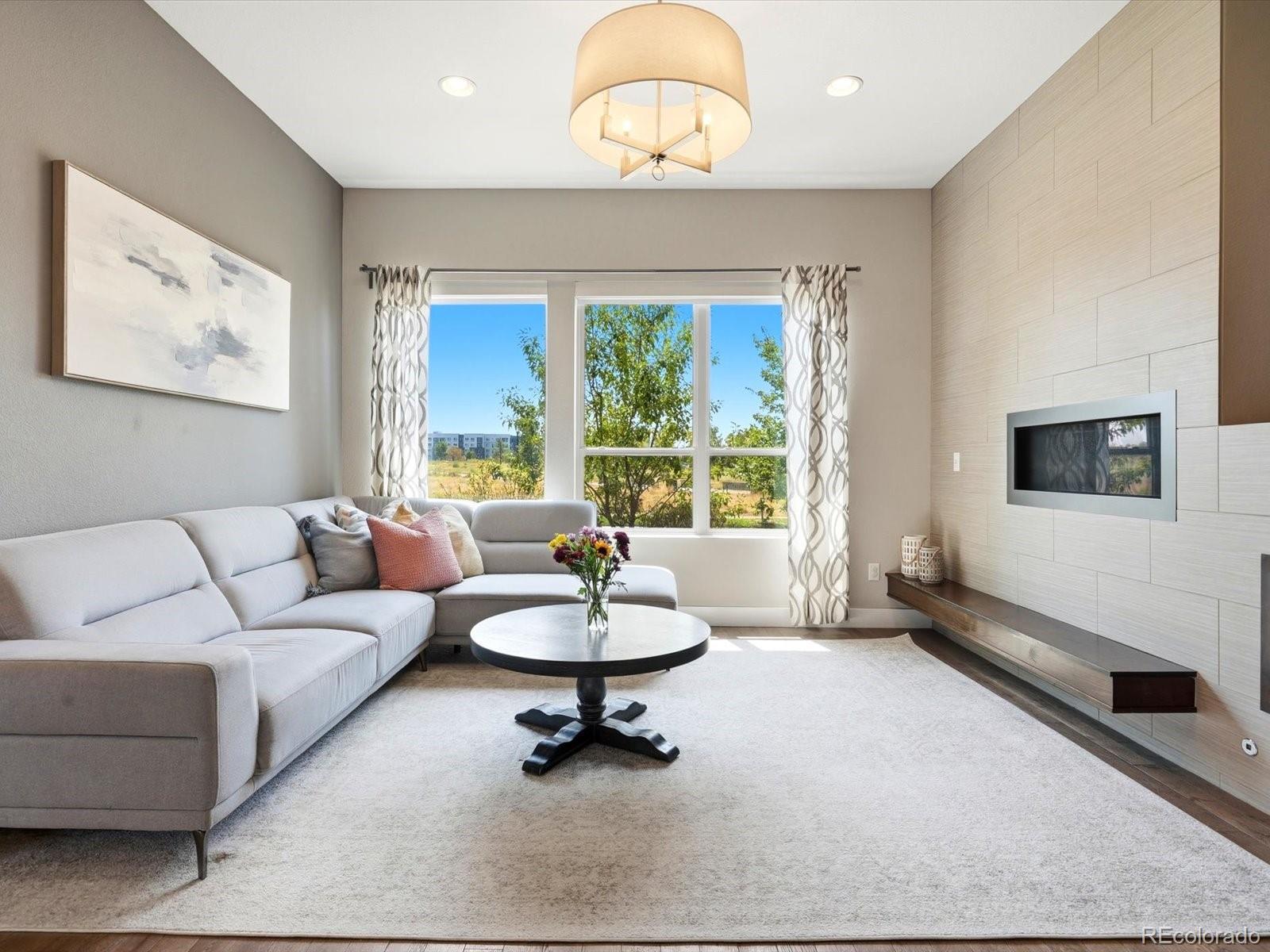 MLS Image #3 for 8431 e 33rd avenue ,denver, Colorado