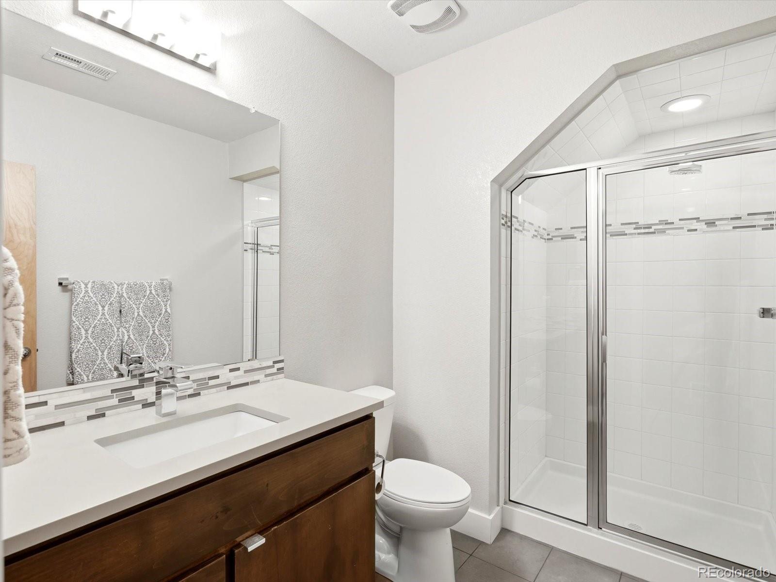 MLS Image #33 for 8431 e 33rd avenue ,denver, Colorado