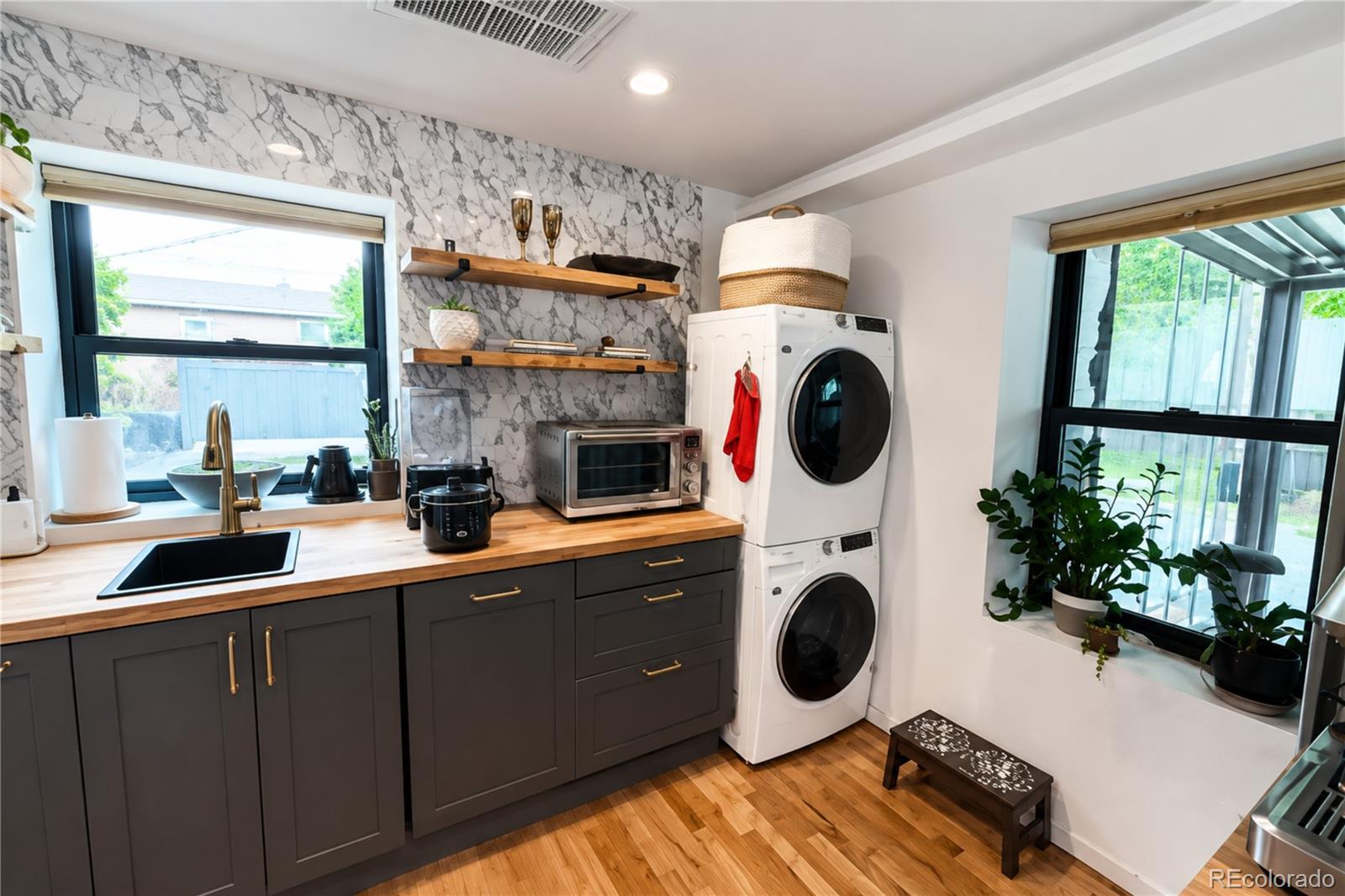 MLS Image #2 for 680  loveland street,golden, Colorado