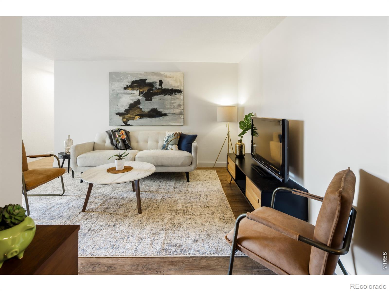 MLS Image #11 for 2  adams street,denver, Colorado