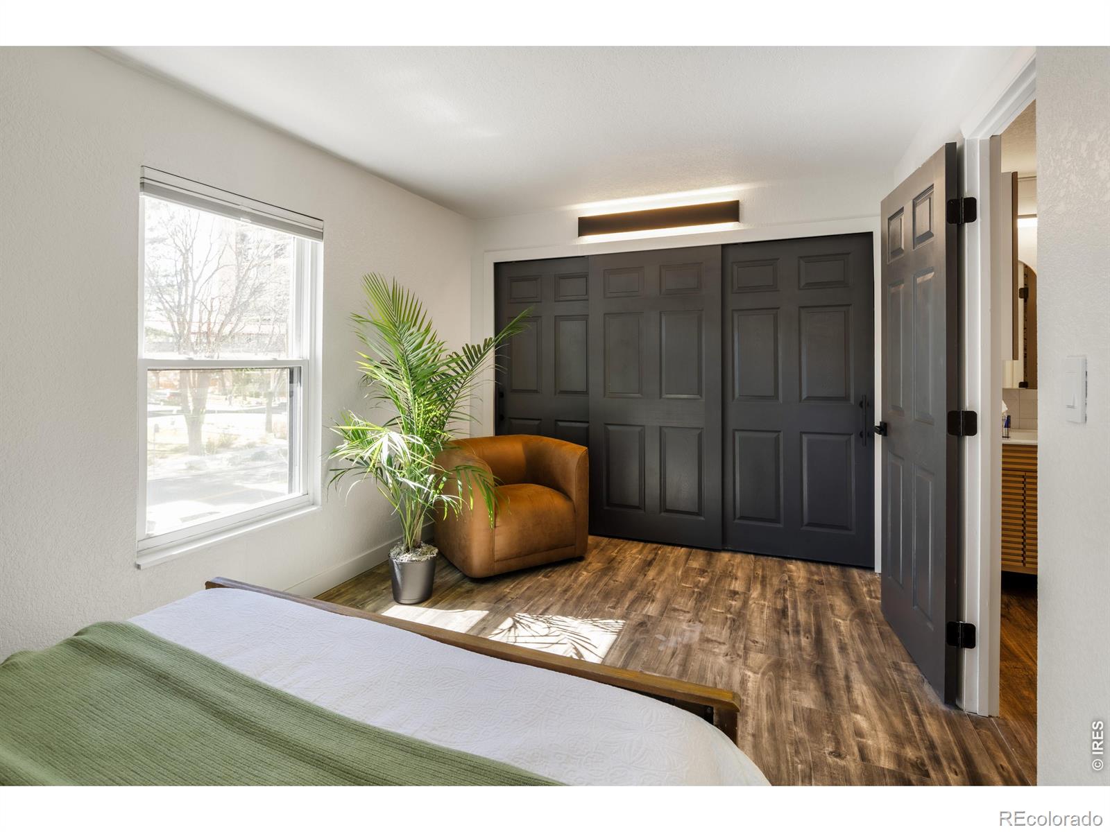 MLS Image #16 for 2  adams street,denver, Colorado