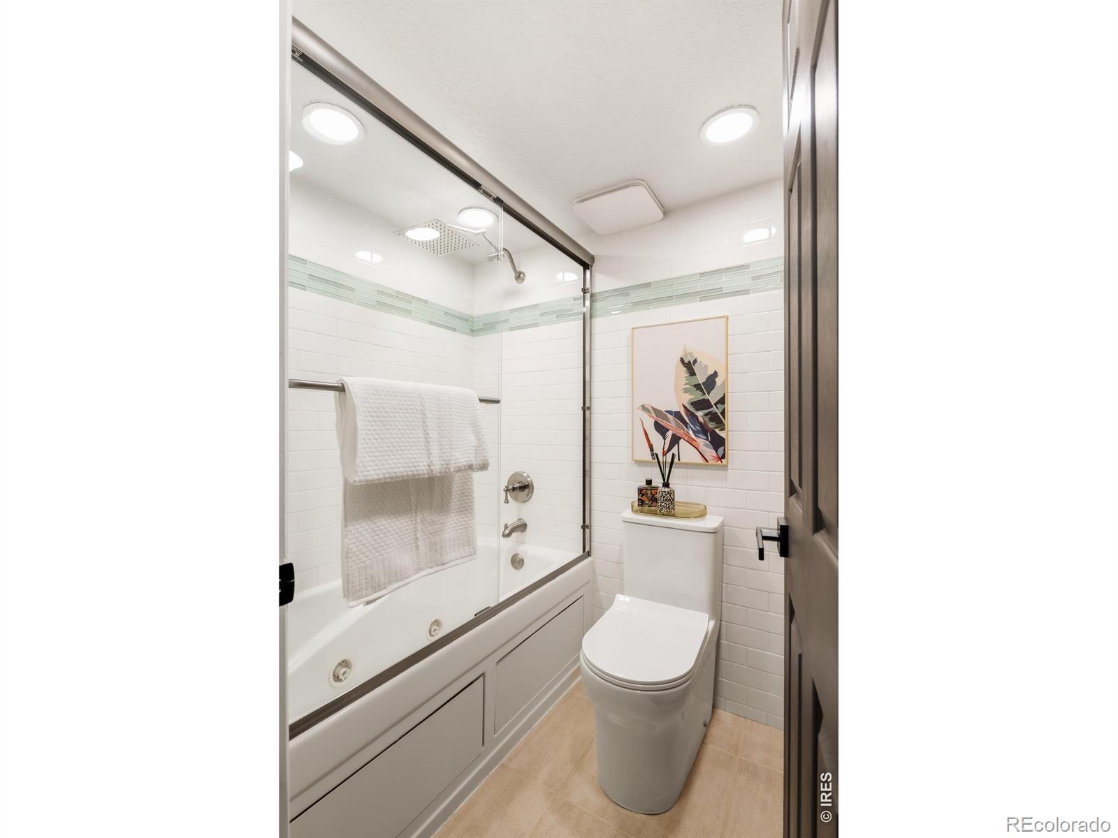MLS Image #18 for 2  adams street,denver, Colorado