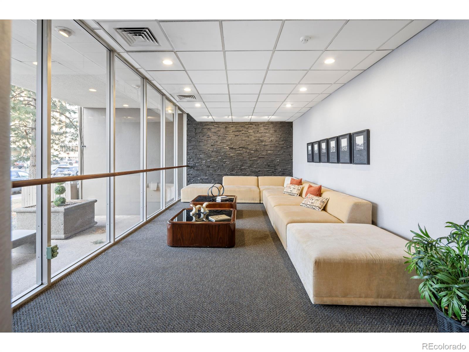 MLS Image #29 for 2  adams street,denver, Colorado