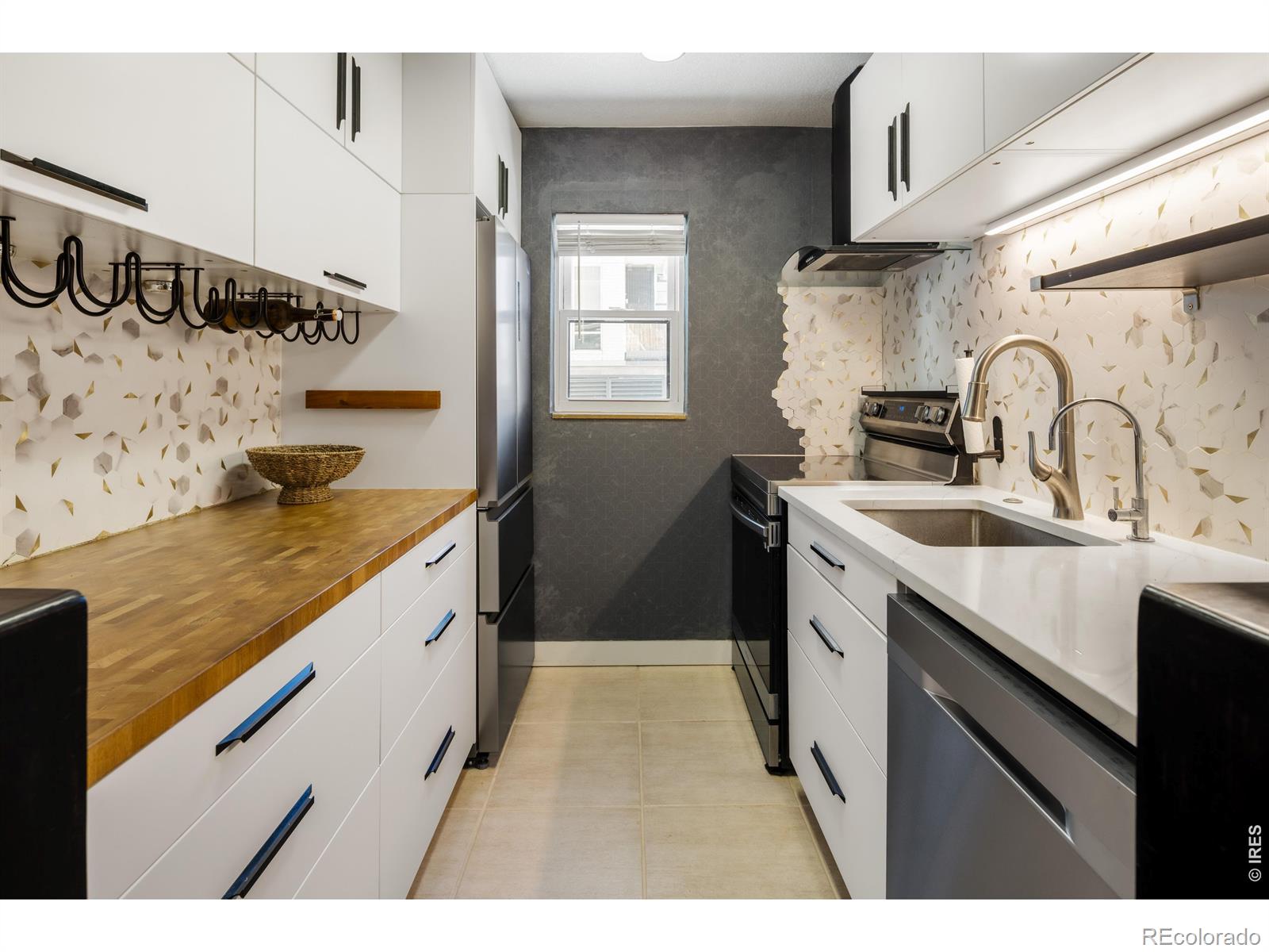 MLS Image #6 for 2  adams street,denver, Colorado
