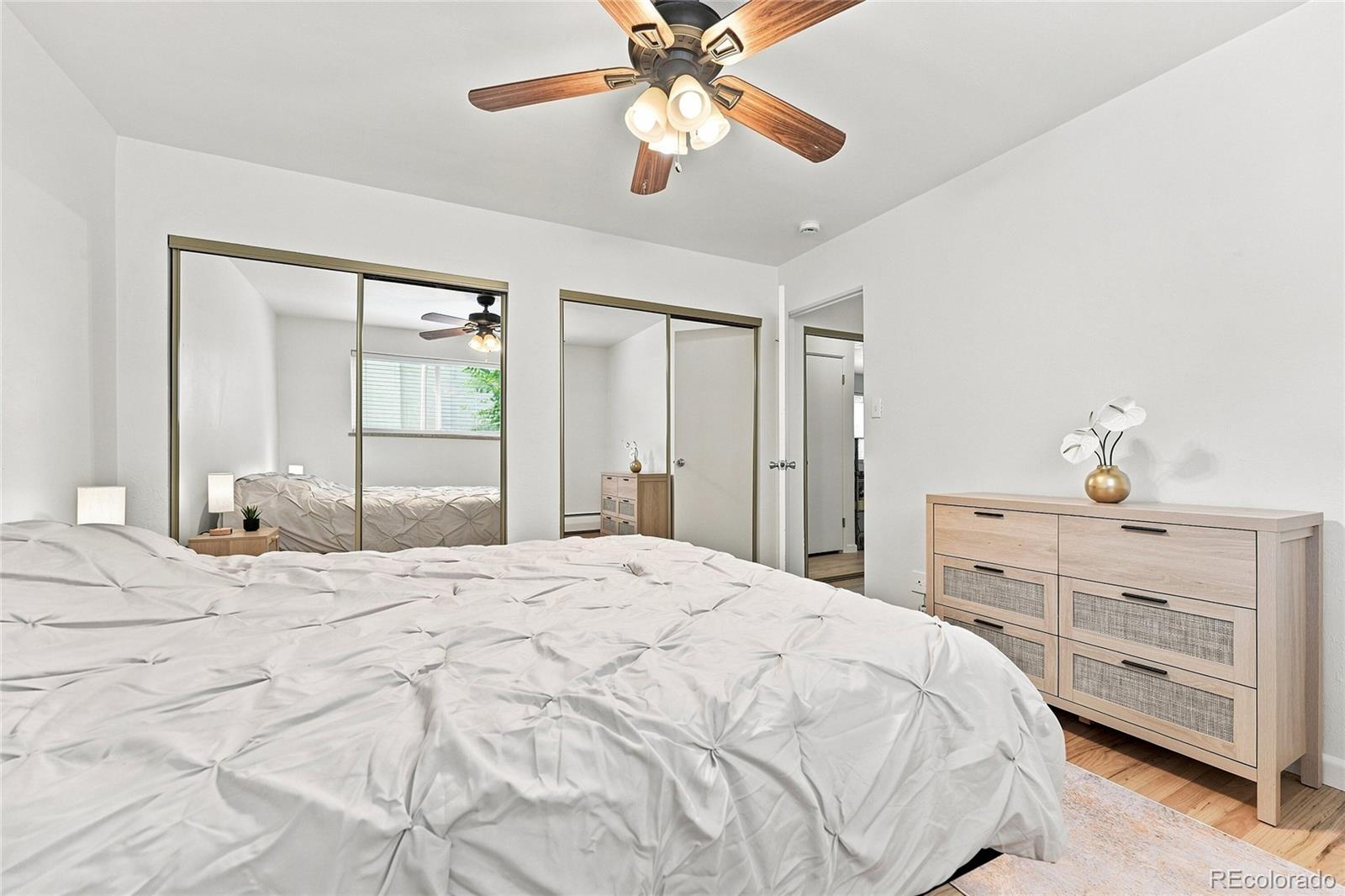 MLS Image #19 for 1056 n marion street,denver, Colorado