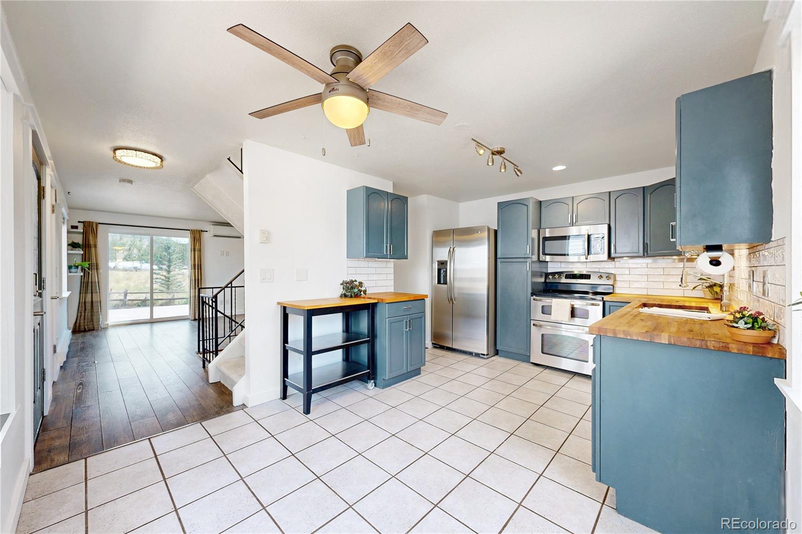 MLS Image #2 for 1616  secrest street,golden, Colorado
