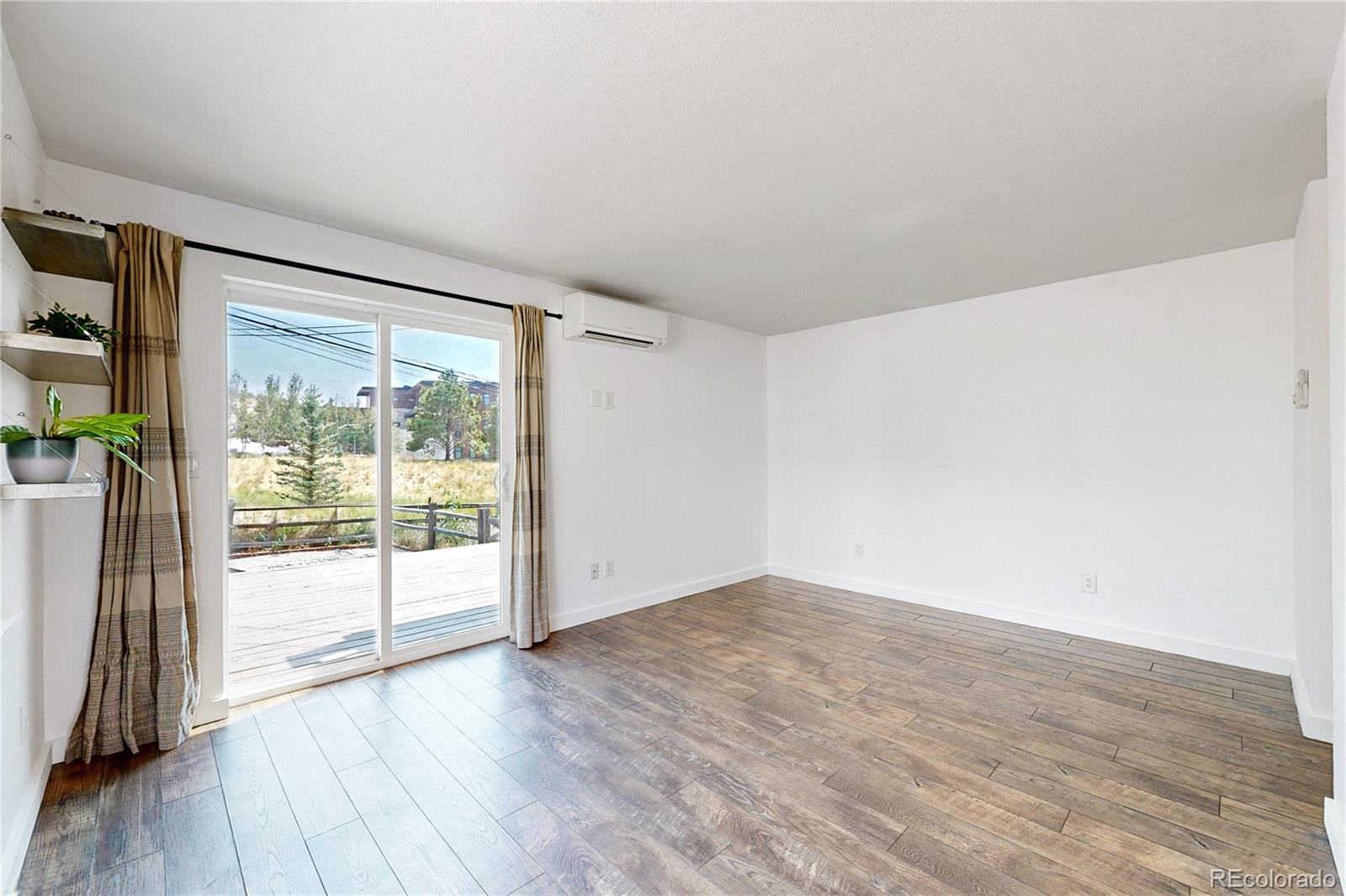 MLS Image #4 for 1616  secrest street,golden, Colorado