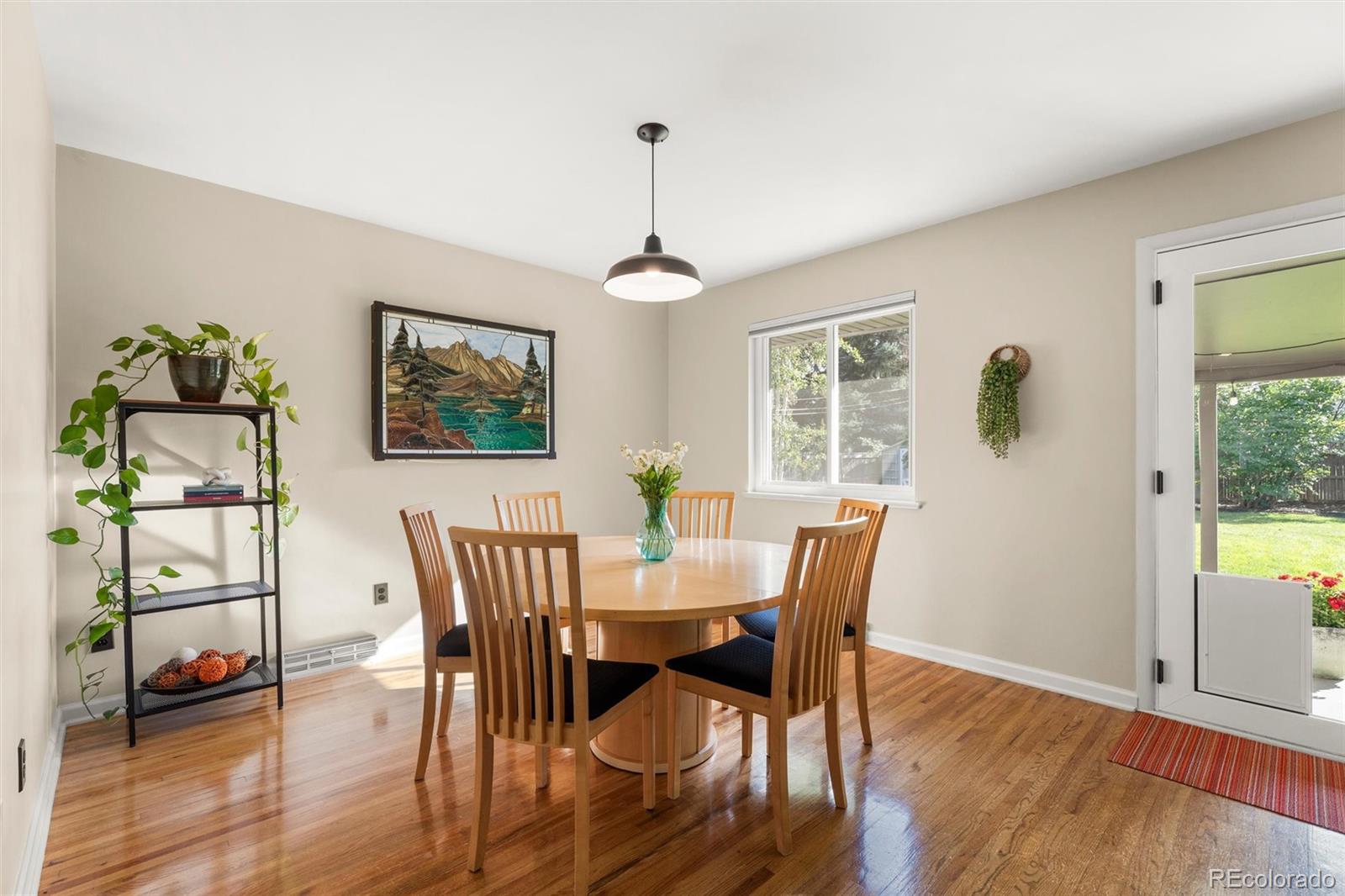 MLS Image #13 for 2409 s leyden street,denver, Colorado
