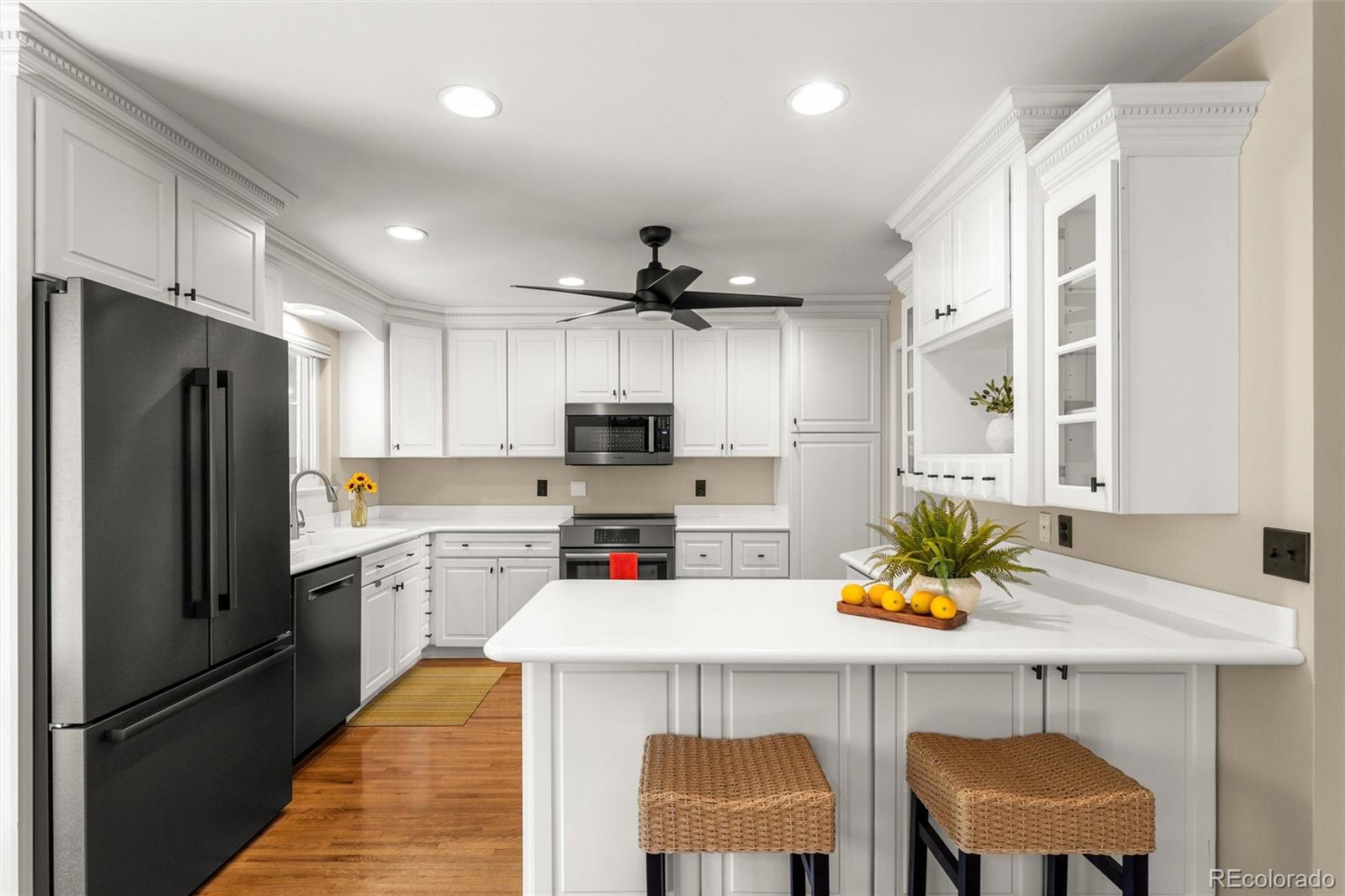 MLS Image #8 for 2409 s leyden street,denver, Colorado