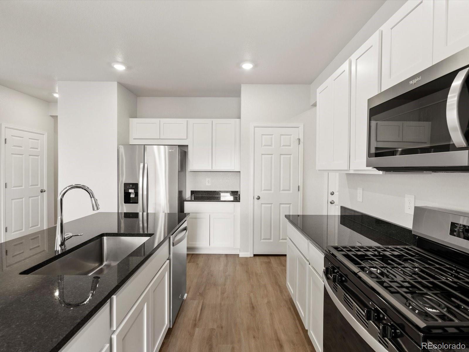 MLS Image #8 for 512  97th avenue,greeley, Colorado