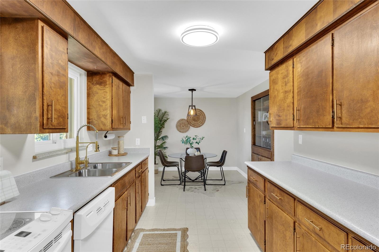 MLS Image #14 for 6679 w louisiana place,lakewood, Colorado