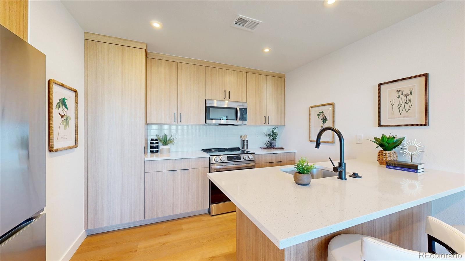 MLS Image #4 for 933  edge circle,longmont, Colorado