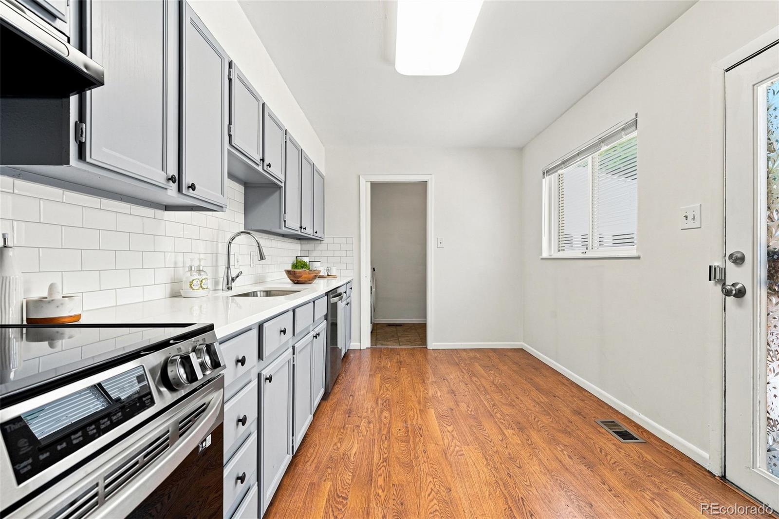 MLS Image #16 for 9231  clayton street,thornton, Colorado