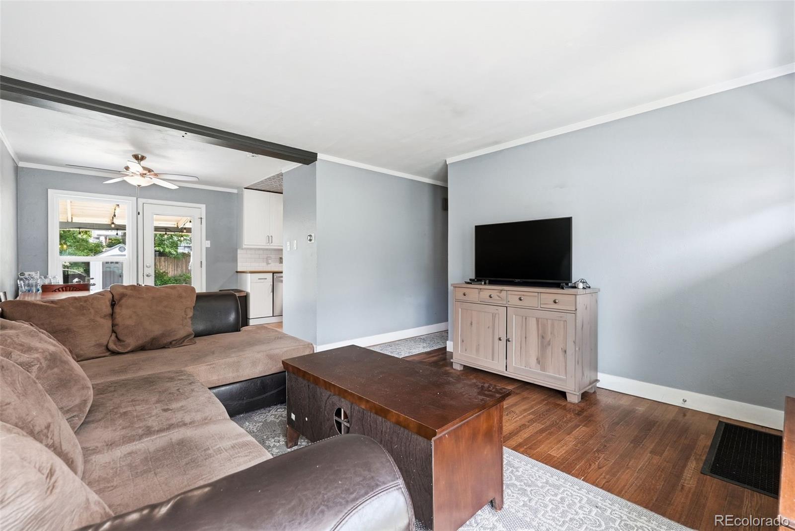MLS Image #10 for 4890 e arizona avenue,denver, Colorado