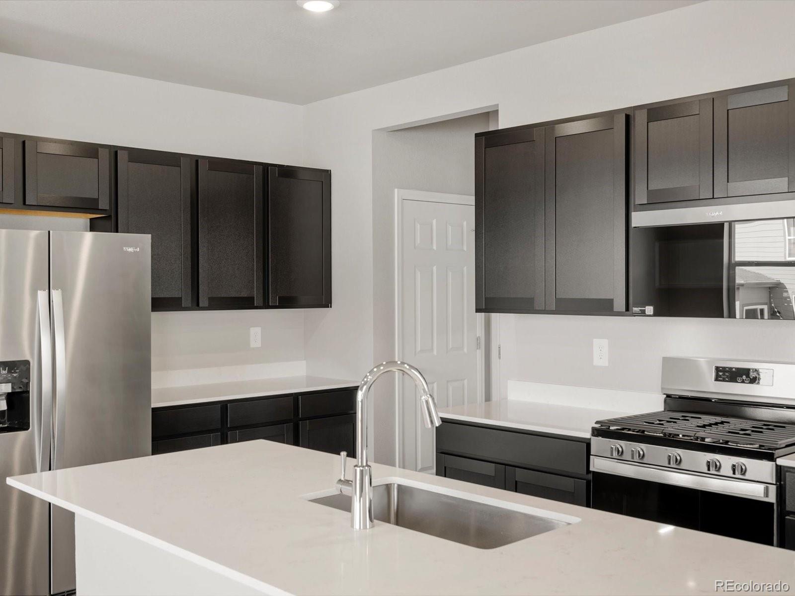 MLS Image #6 for 513  97th avenue,greeley, Colorado