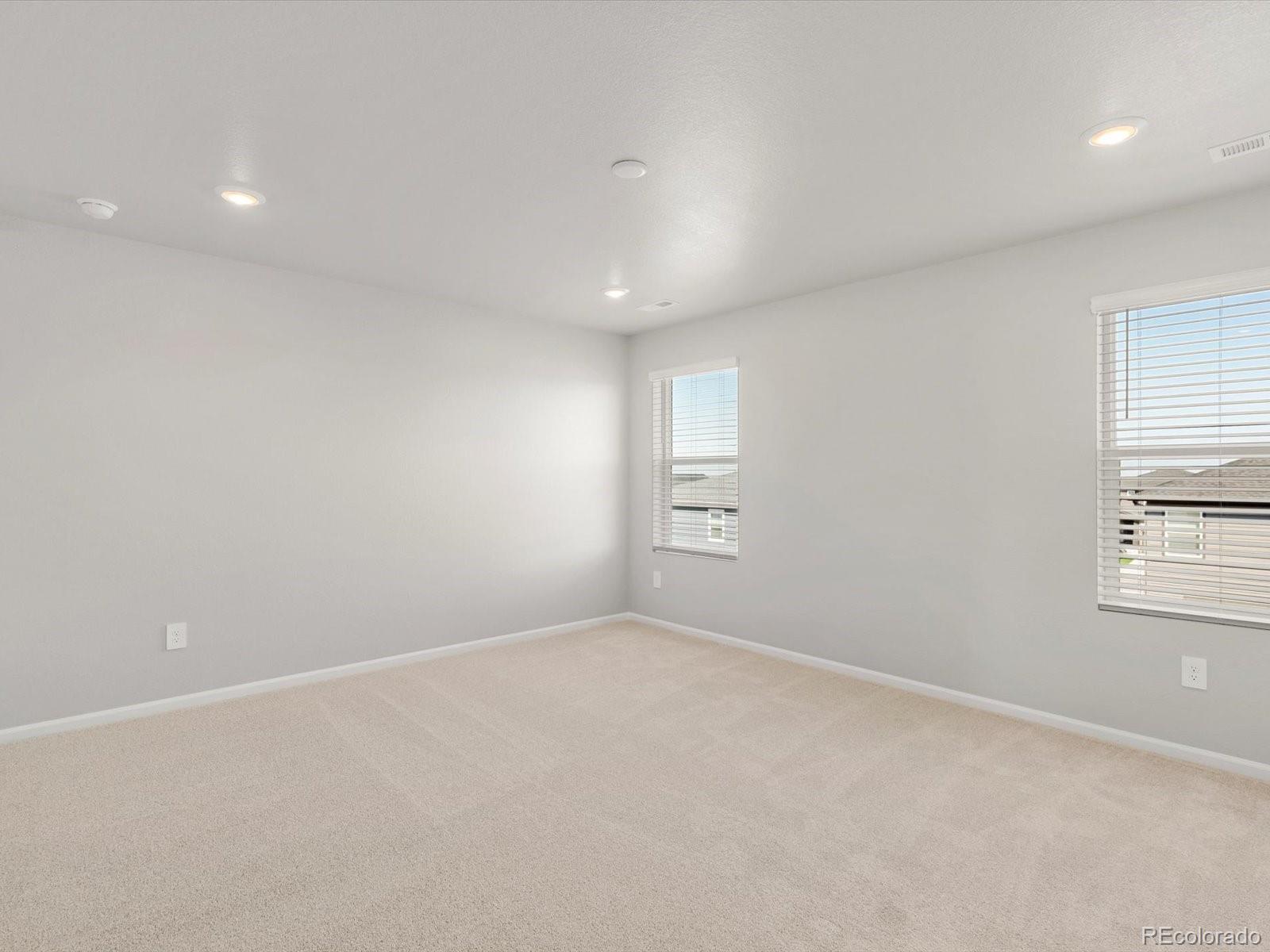MLS Image #7 for 513  97th avenue,greeley, Colorado