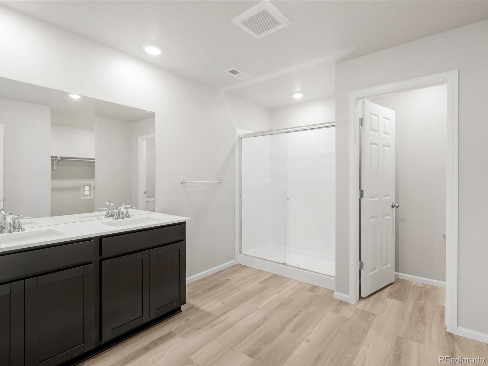 MLS Image #8 for 513  97th avenue,greeley, Colorado
