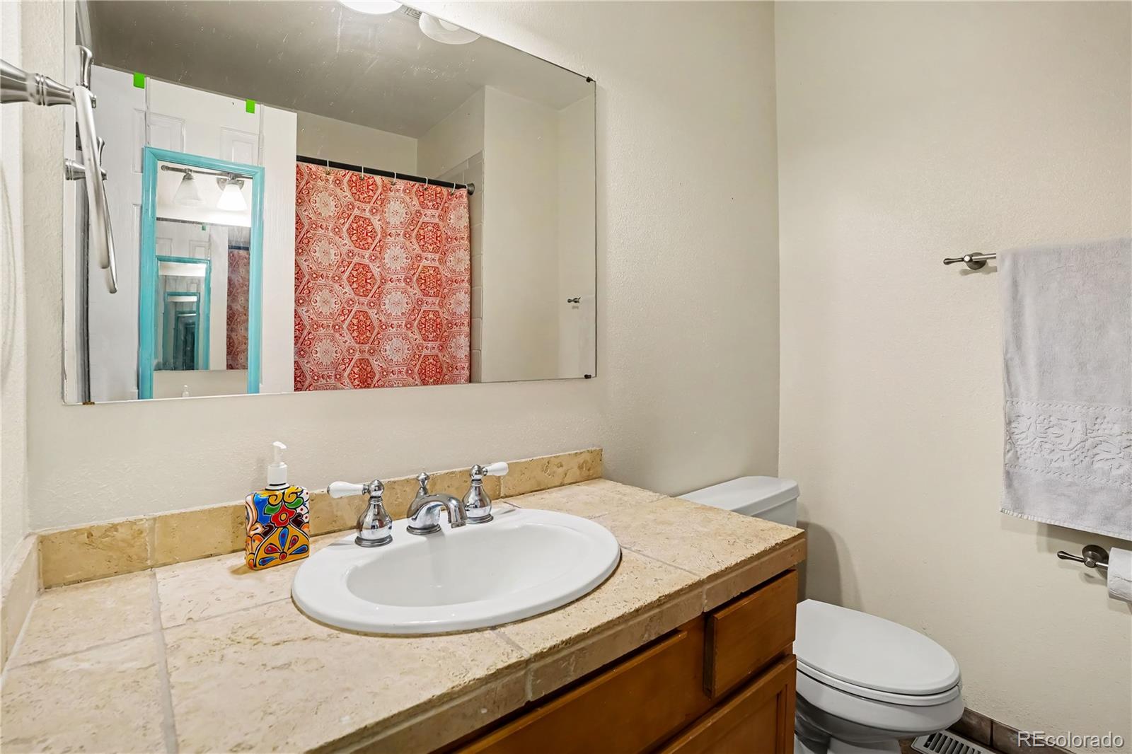 MLS Image #12 for 17648 e loyola drive,aurora, Colorado