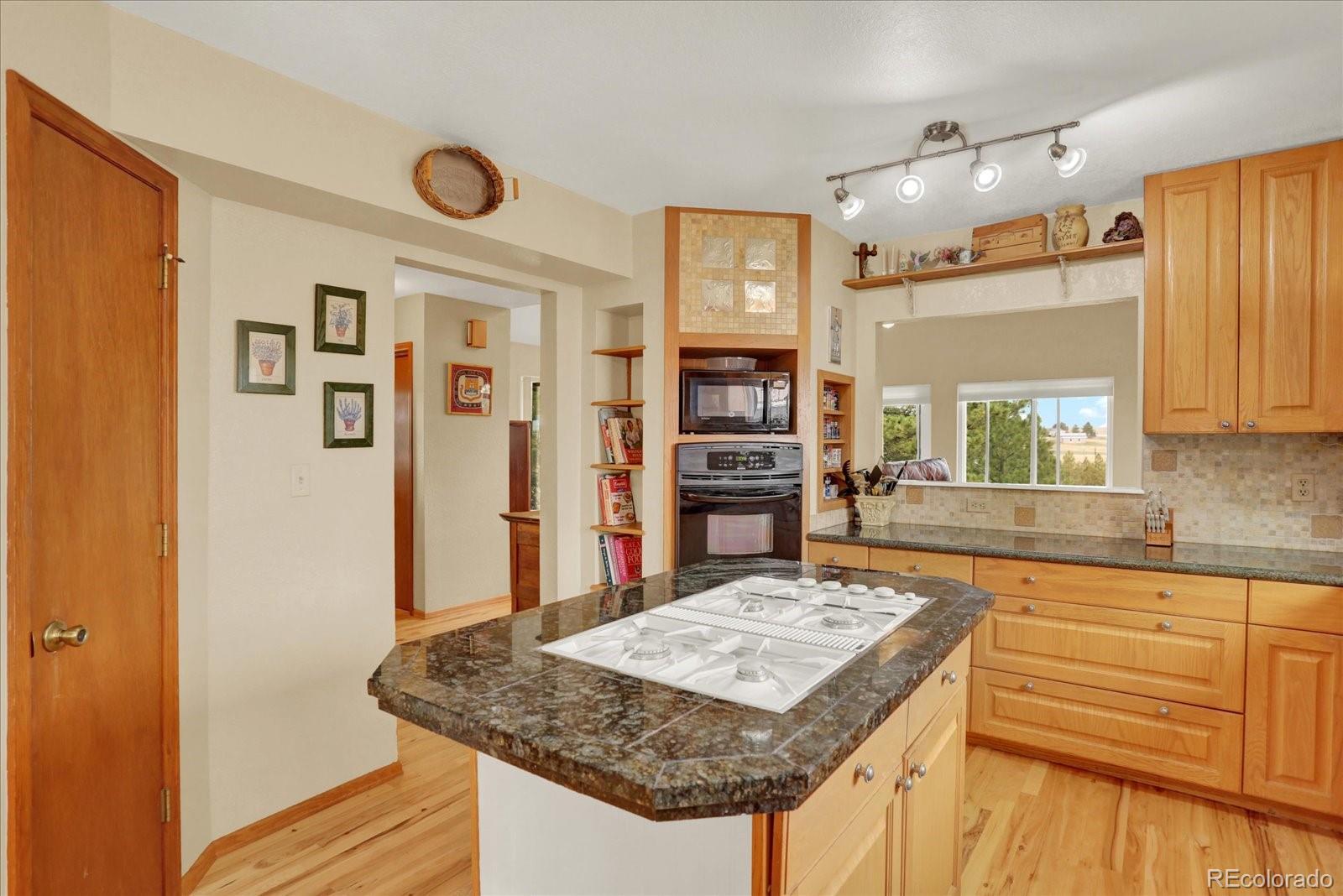 MLS Image #10 for 43120  london drive,parker, Colorado