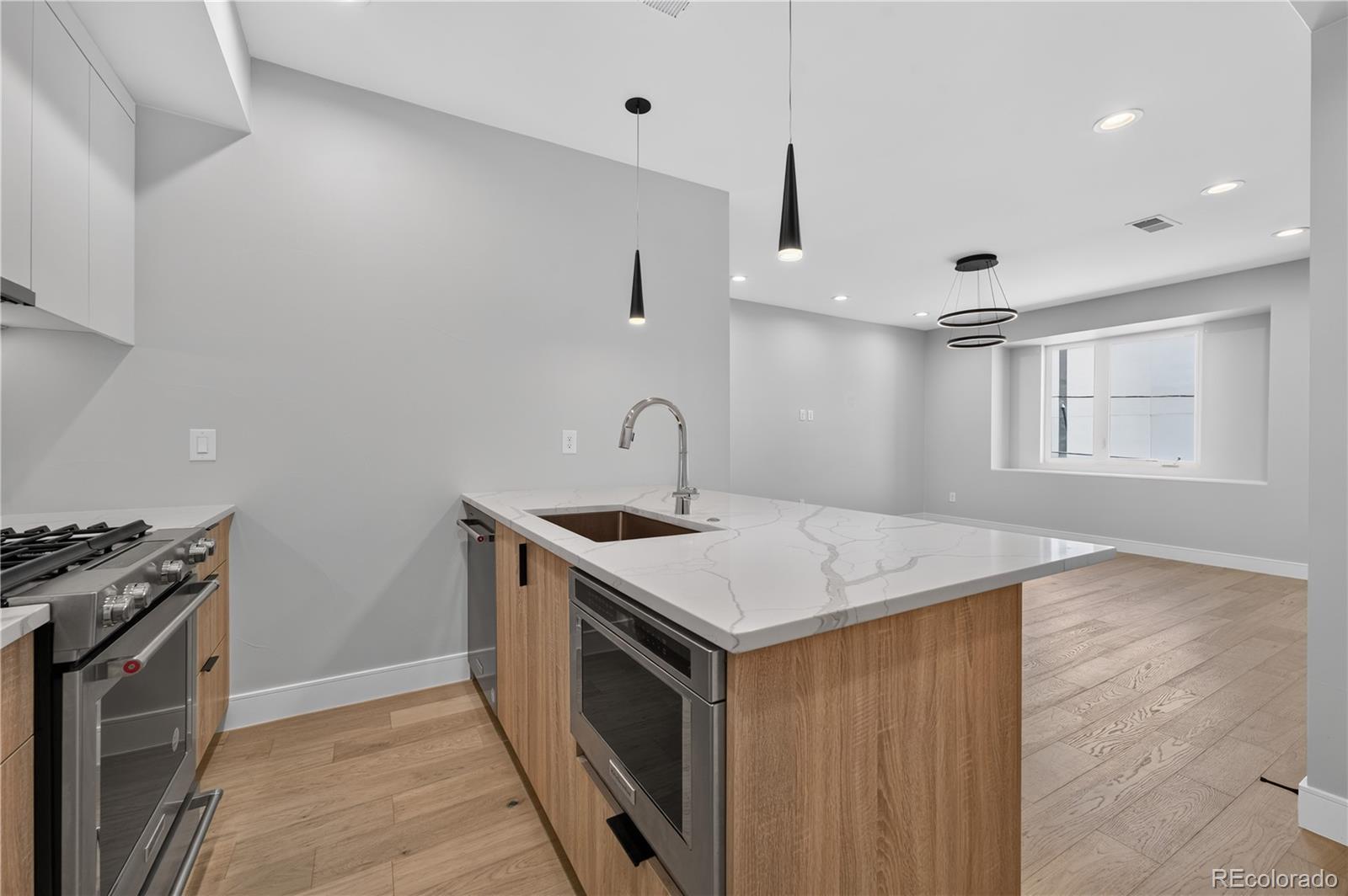 MLS Image #14 for 2330 n eliot street,denver, Colorado