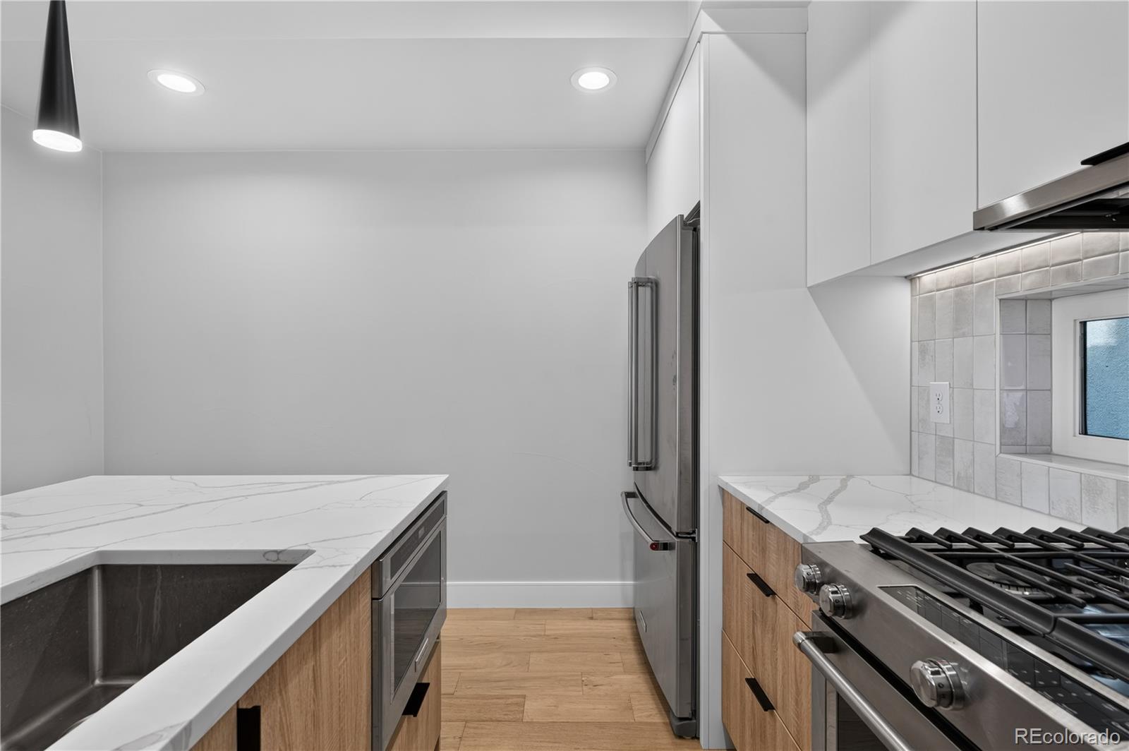MLS Image #16 for 2330 n eliot street,denver, Colorado