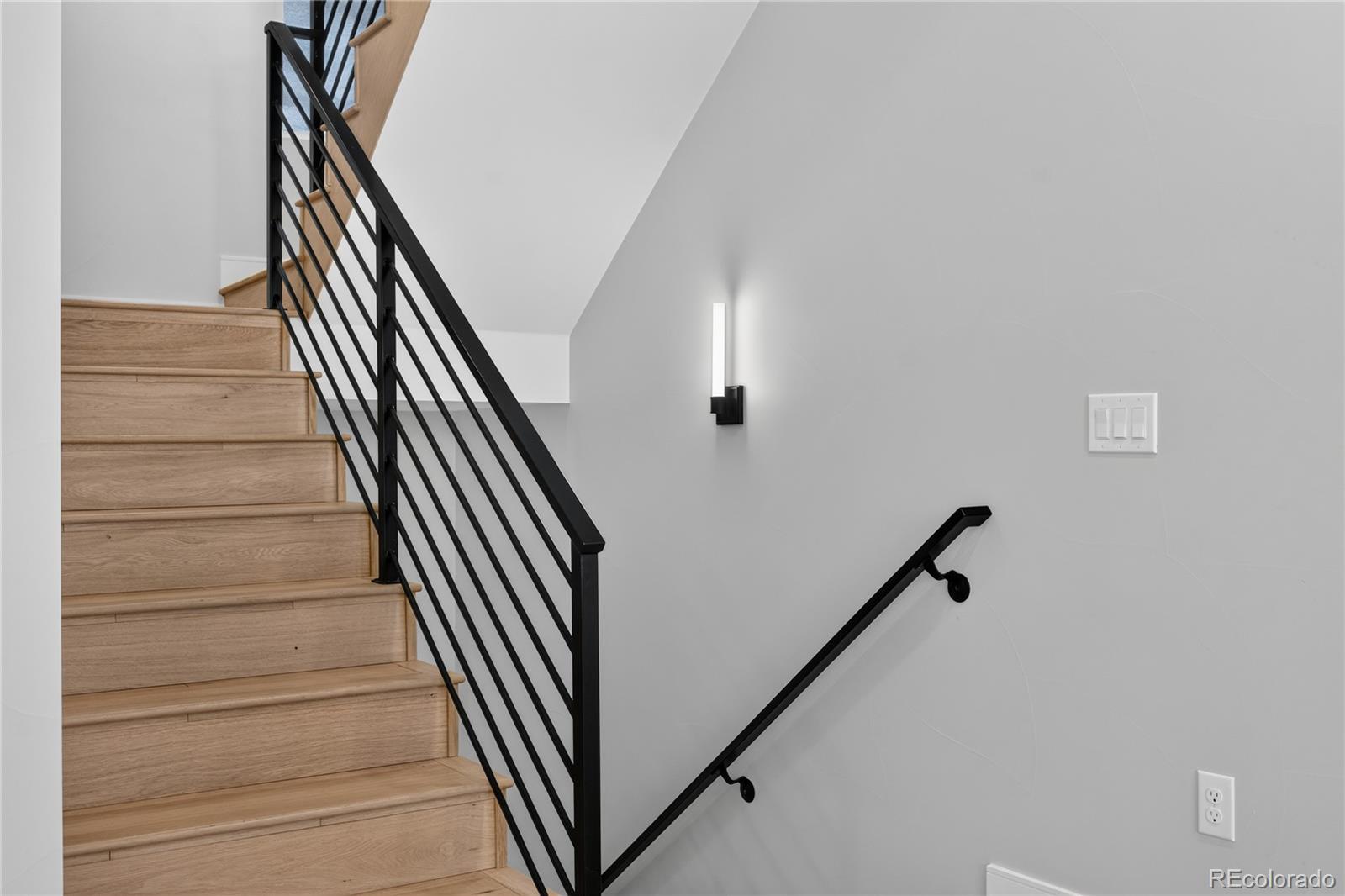 MLS Image #19 for 2330 n eliot street,denver, Colorado