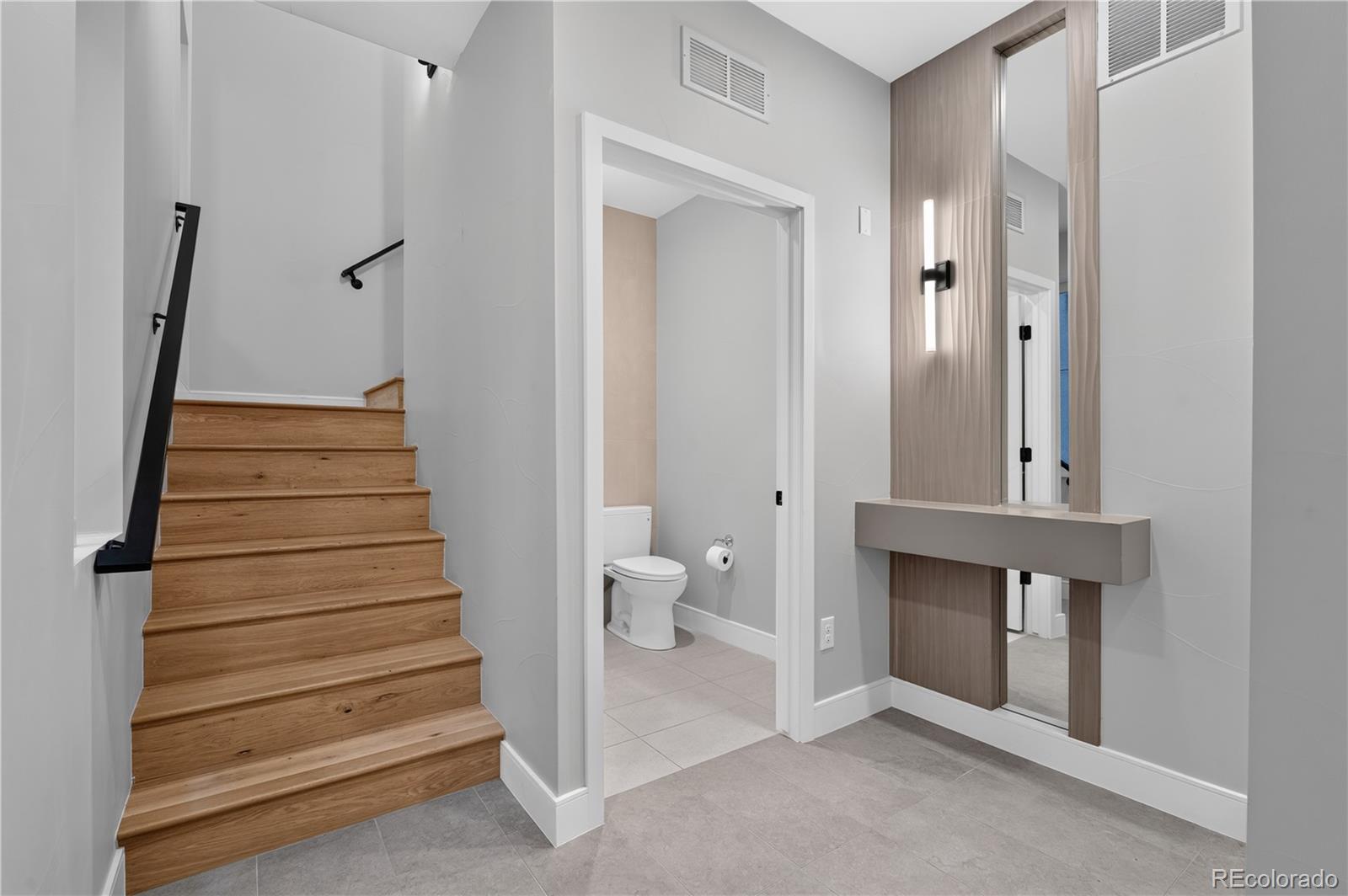 MLS Image #4 for 2330 n eliot street,denver, Colorado