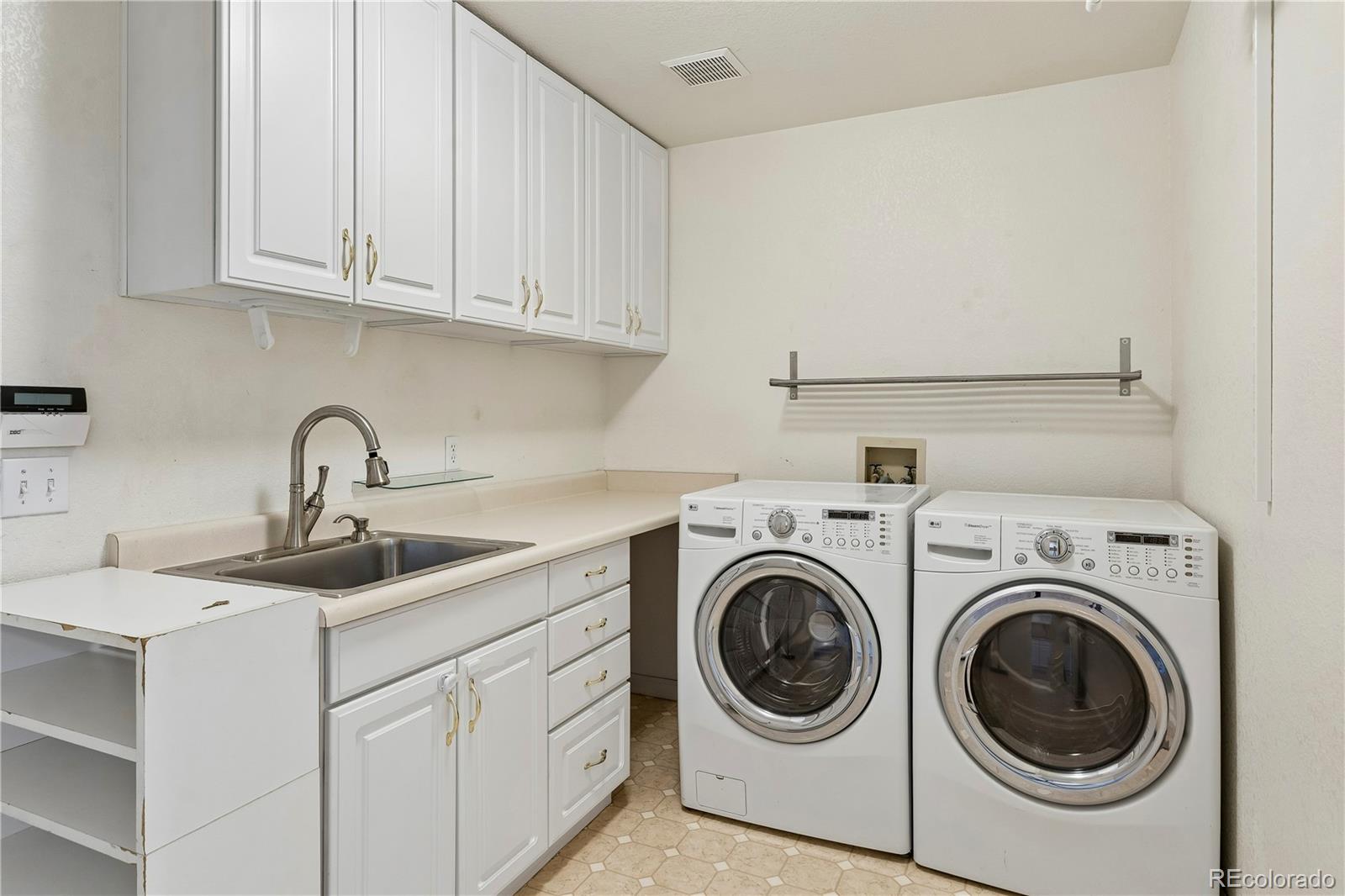 MLS Image #5 for 644  stonemont drive,castle rock, Colorado