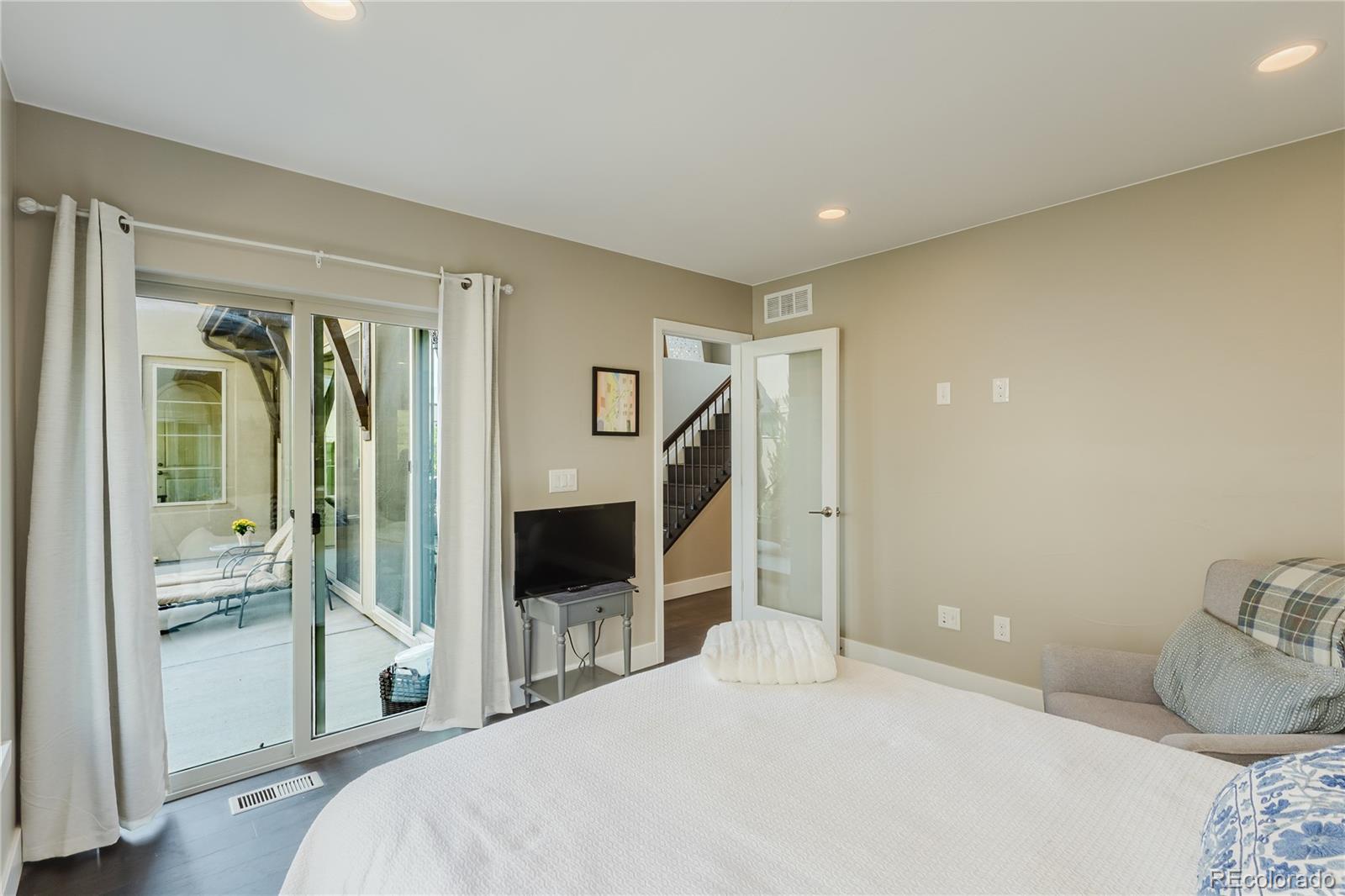 MLS Image #14 for 2594 s orchard street,lakewood, Colorado