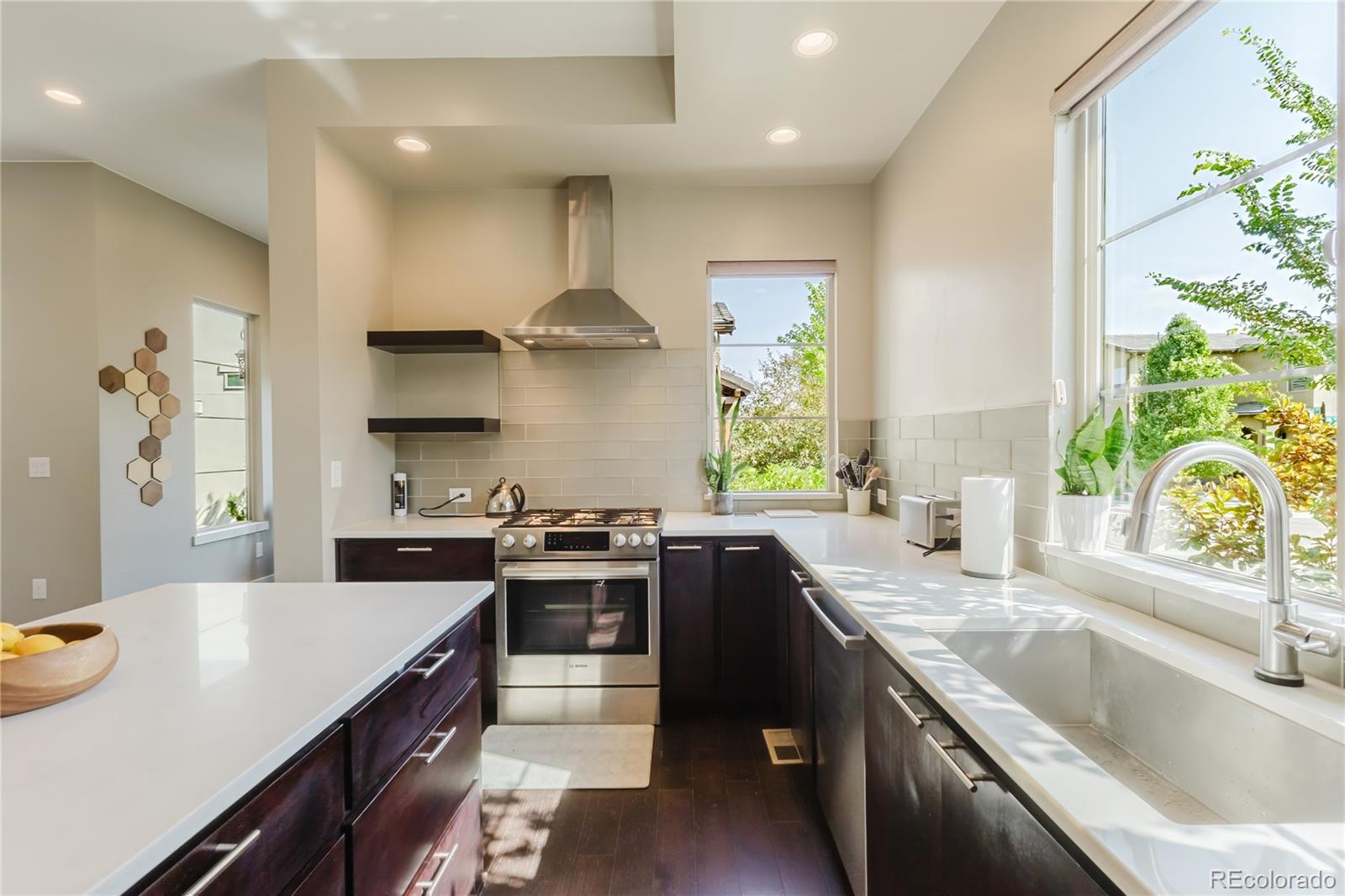MLS Image #5 for 2594 s orchard street,lakewood, Colorado