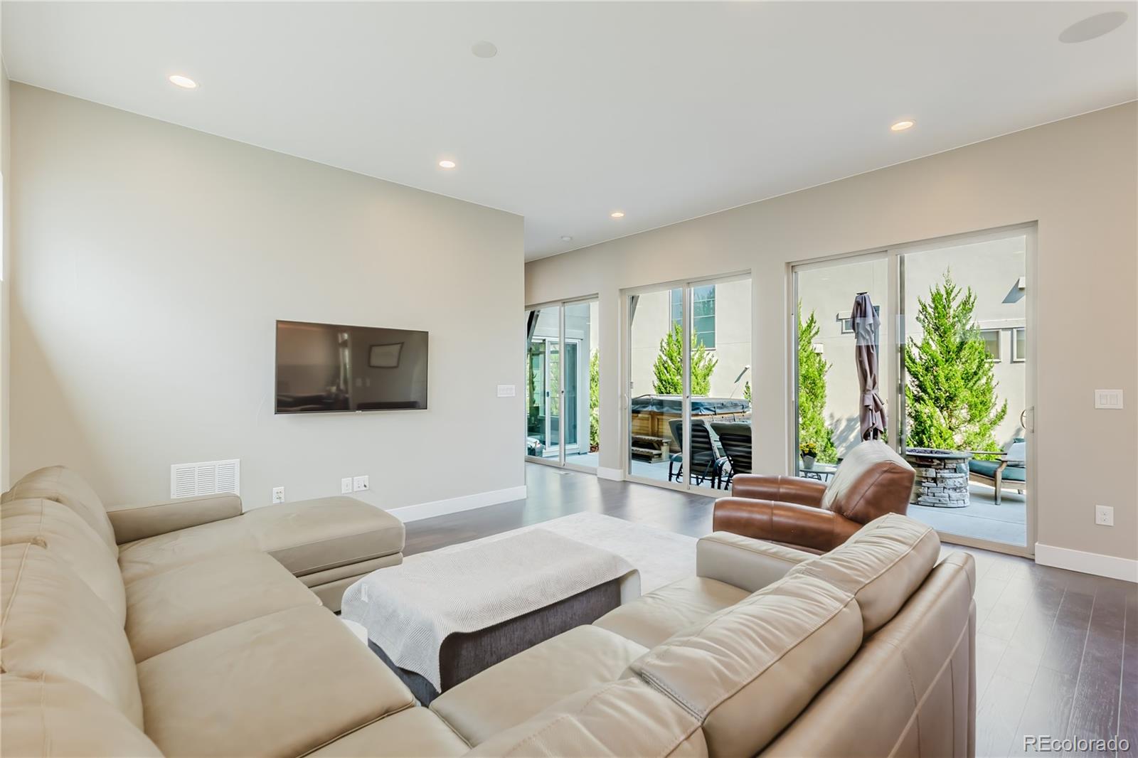 MLS Image #8 for 2594 s orchard street,lakewood, Colorado