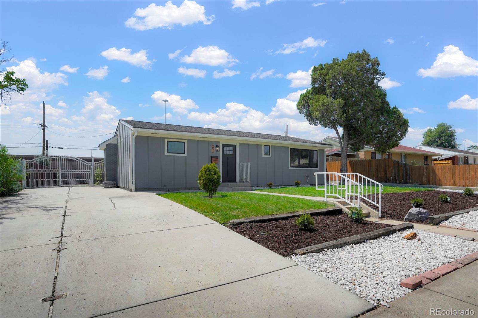 MLS Image #1 for 820  bronco road,denver, Colorado
